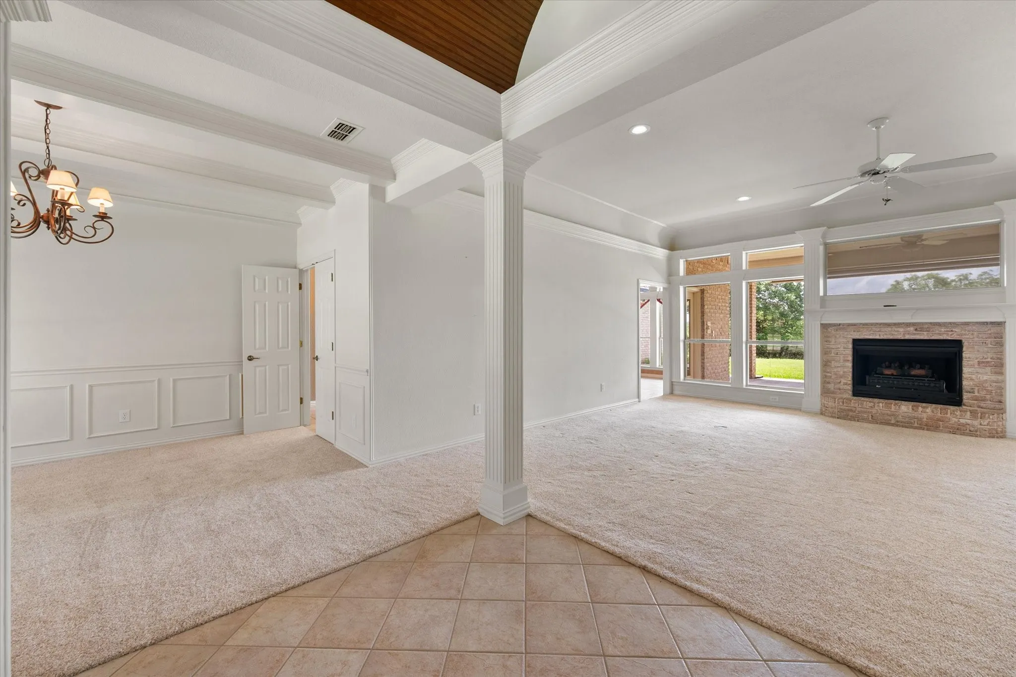 Single Family Residence For Sale in Parker County , 128 Rim Rock Road, Aledo, Texas 76008, 4 Bedroom, 4 Bathroom, 4 Garage spaces, 3,733 Sqft, built in 1998, mls#21270028, Real Estate Agent in Aledo, Homes For Sale in Parker county, Homes For Sale in Aledo, Realtor in Aledo Texas, Real Estate Brokerage Independent Realty Texas, Luminita Cordes Realtor