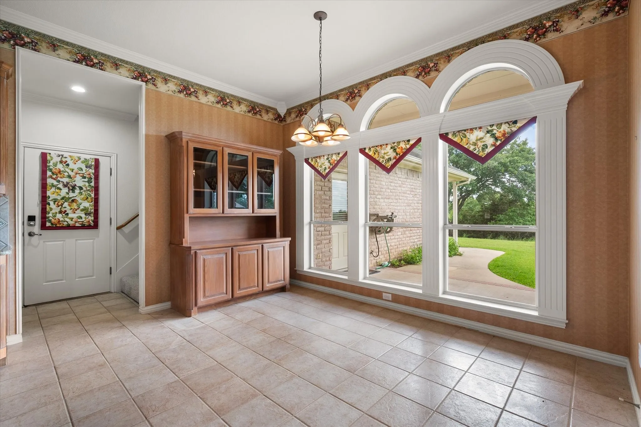 Single Family Residence For Sale in Parker County , 128 Rim Rock Road, Aledo, Texas 76008, 4 Bedroom, 4 Bathroom, 4 Garage spaces, 3,733 Sqft, built in 1998, mls#21270028, Real Estate Agent in Aledo, Homes For Sale in Parker county, Homes For Sale in Aledo, Realtor in Aledo Texas, Real Estate Brokerage Independent Realty Texas, Luminita Cordes Realtor