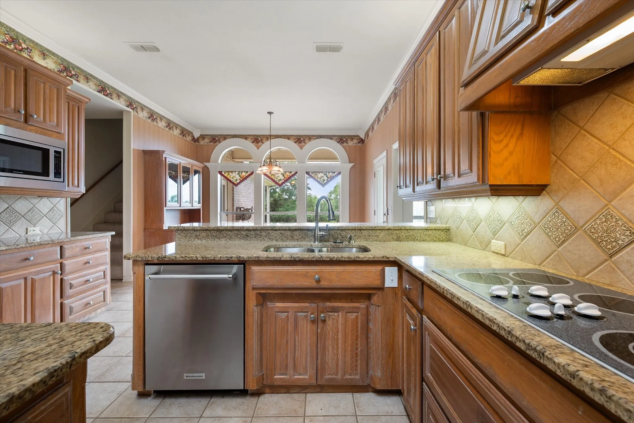Single Family Residence For Sale in Parker County , 128 Rim Rock Road, Aledo, Texas 76008, 4 Bedroom, 4 Bathroom, 4 Garage spaces, 3,733 Sqft, built in 1998, mls#21270028, Real Estate Agent in Aledo, Homes For Sale in Parker county, Homes For Sale in Aledo, Realtor in Aledo Texas, Real Estate Brokerage Independent Realty Texas, Luminita Cordes Realtor