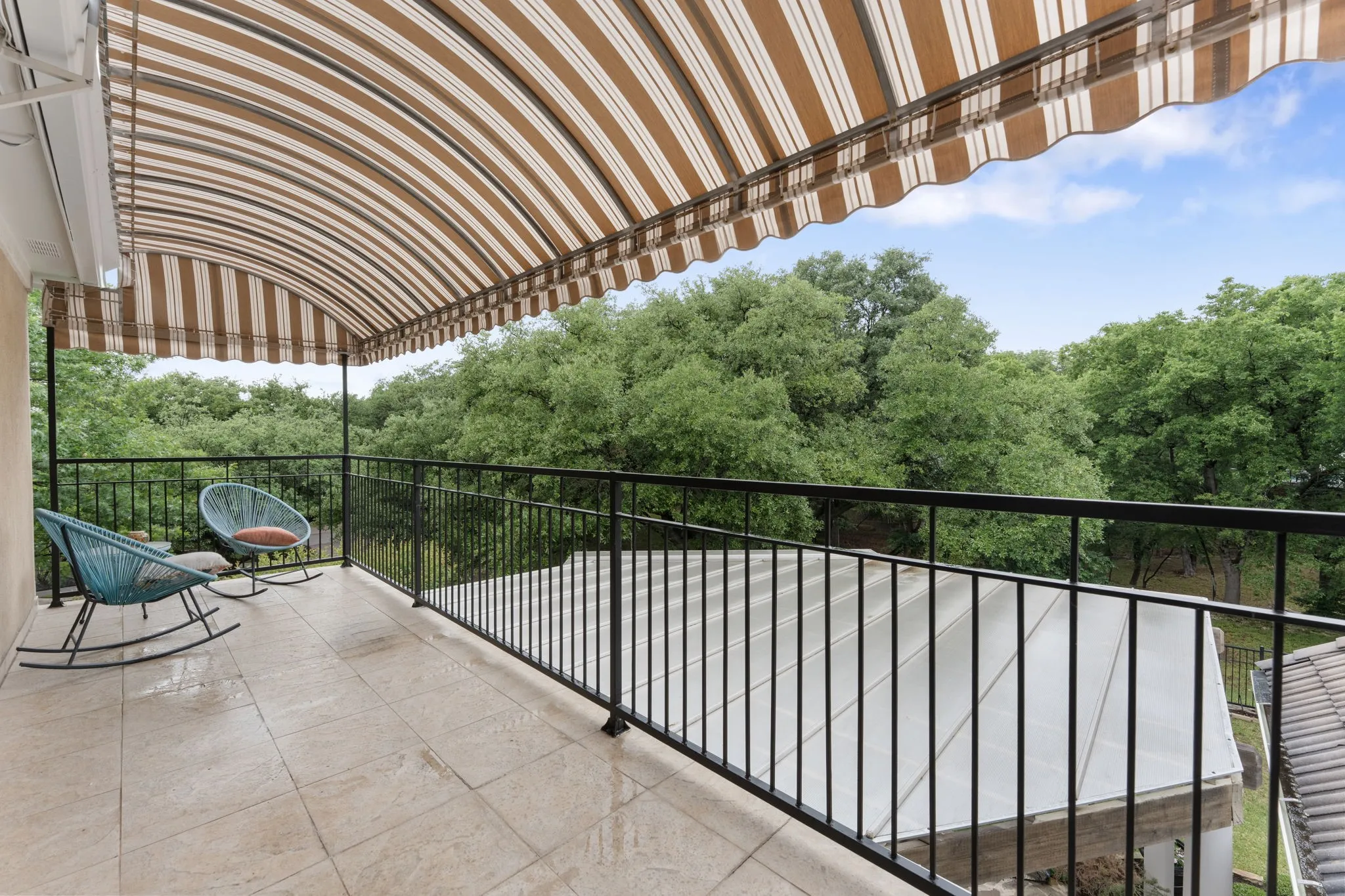 Single Family Residence For Sale in Denton County , 17 Woodcreek Lane, Frisco, Texas 75034, 3 Bedroom, 3 Bathroom, 2 Garage spaces, 3,176 Sqft, built in 1994, mls#21263101, Real Estate Agent in Frisco, Homes For Sale in Denton county, Homes For Sale in Frisco, Realtor in Frisco Texas, Real Estate Brokerage Independent Realty Texas, Luminita Cordes Realtor