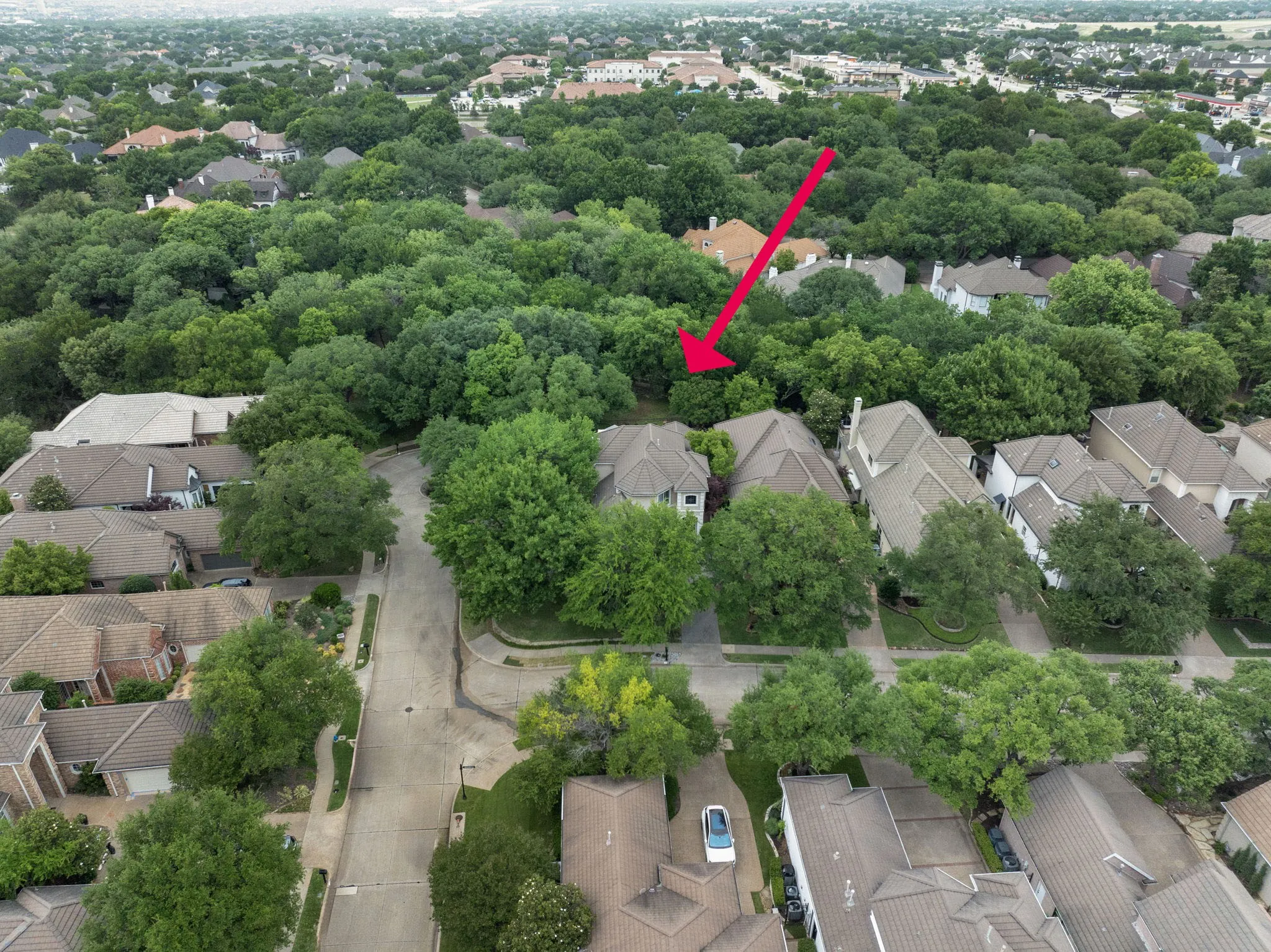Single Family Residence For Sale in Denton County , 17 Woodcreek Lane, Frisco, Texas 75034, 3 Bedroom, 3 Bathroom, 2 Garage spaces, 3,176 Sqft, built in 1994, mls#21263101, Real Estate Agent in Frisco, Homes For Sale in Denton county, Homes For Sale in Frisco, Realtor in Frisco Texas, Real Estate Brokerage Independent Realty Texas, Luminita Cordes Realtor