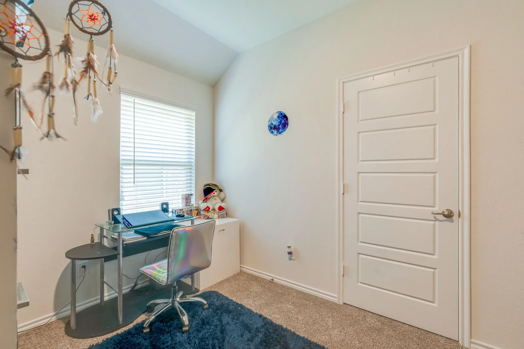 Single Family Residence For Sale in Collin County , 3204 Peacock Lane, Celina, Texas 75009, 4 Bedroom, 3 Bathroom, 2 Garage spaces, 2,089 Sqft, built in 2021, mls#21268855, Real Estate Agent in Celina, Homes For Sale in Collin county, Homes For Sale in Celina, Realtor in Celina Texas, Real Estate Brokerage Independent Realty Texas, Luminita Cordes Realtor