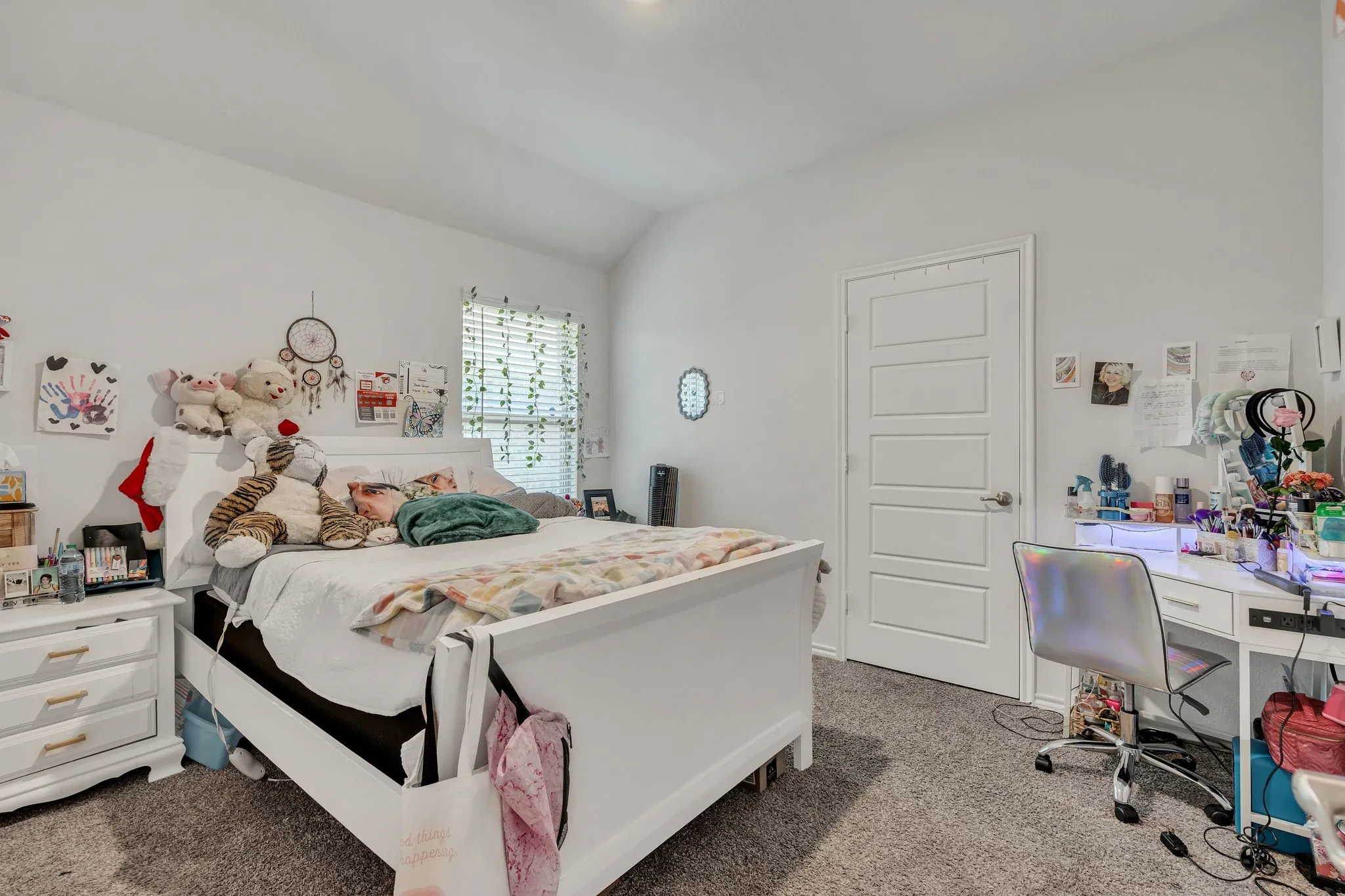 Single Family Residence For Sale in Collin County , 3204 Peacock Lane, Celina, Texas 75009, 4 Bedroom, 3 Bathroom, 2 Garage spaces, 2,089 Sqft, built in 2021, mls#21268855, Real Estate Agent in Celina, Homes For Sale in Collin county, Homes For Sale in Celina, Realtor in Celina Texas, Real Estate Brokerage Independent Realty Texas, Luminita Cordes Realtor
