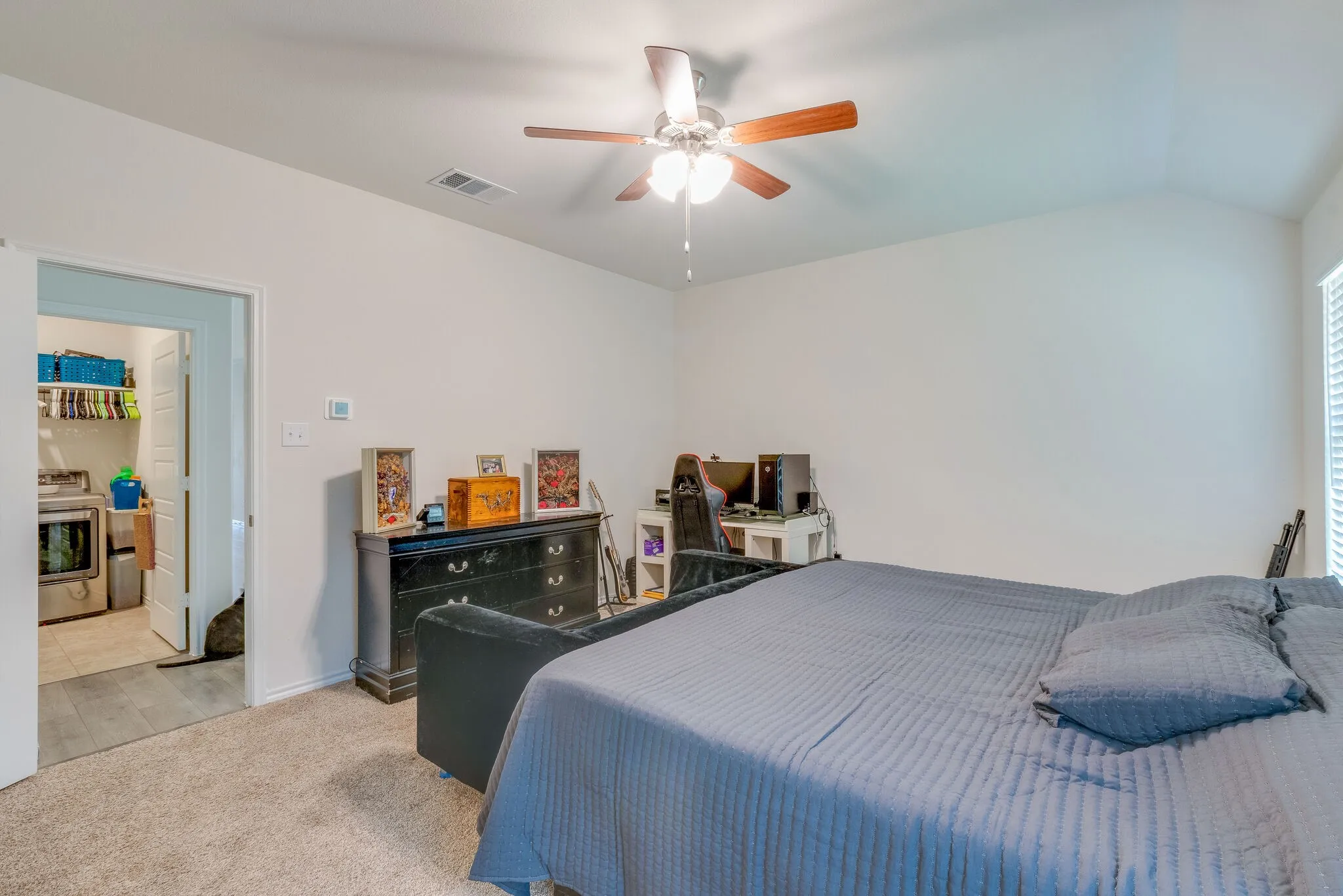 Single Family Residence For Sale in Collin County , 3204 Peacock Lane, Celina, Texas 75009, 4 Bedroom, 3 Bathroom, 2 Garage spaces, 2,089 Sqft, built in 2021, mls#21268855, Real Estate Agent in Celina, Homes For Sale in Collin county, Homes For Sale in Celina, Realtor in Celina Texas, Real Estate Brokerage Independent Realty Texas, Luminita Cordes Realtor