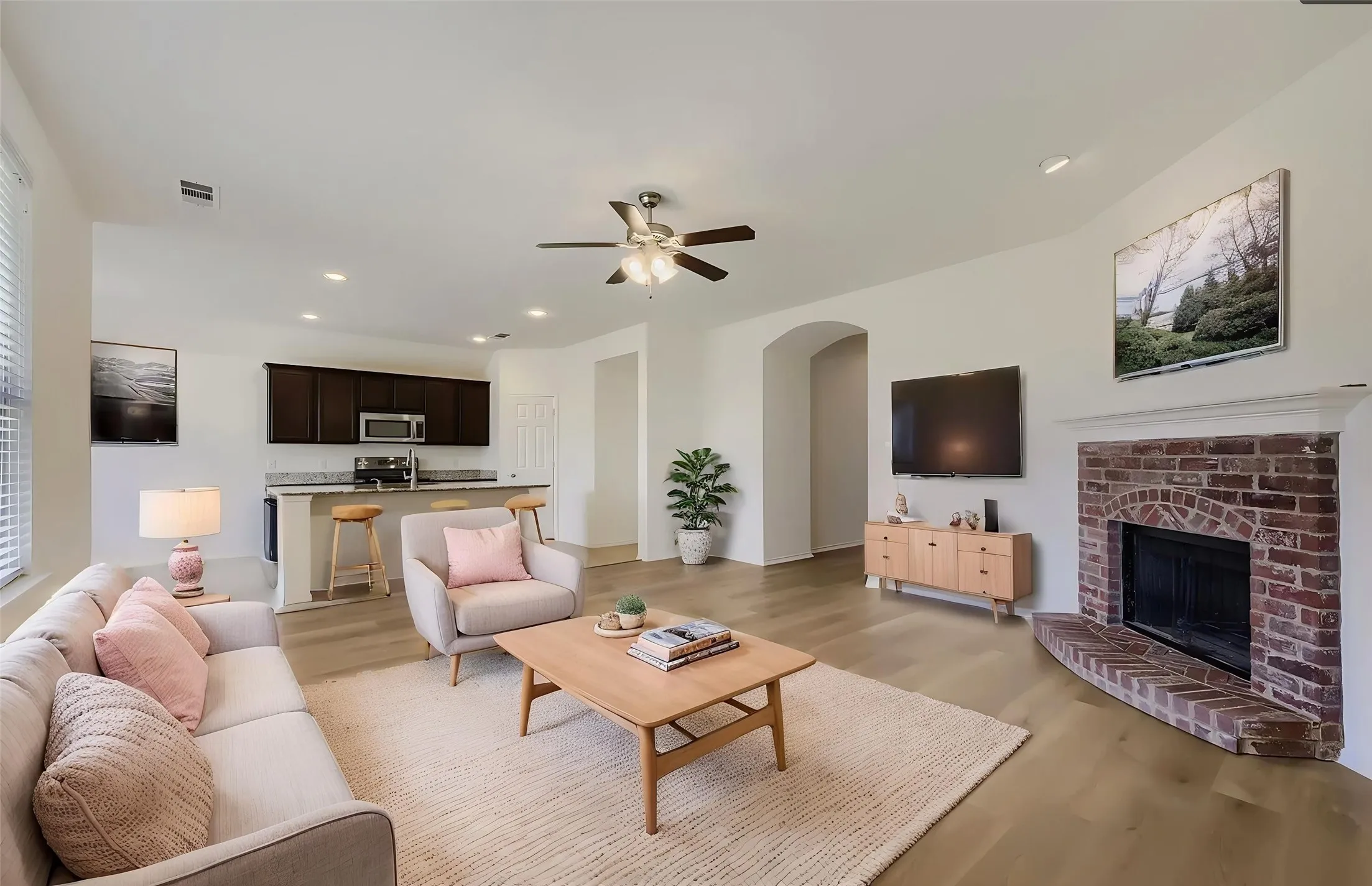 Single Family Residence For Sale in Denton County , 1736 Shoebill Drive, Little Elm, Texas 75068, 3 Bedroom, 2 Bathroom, 2 Garage spaces, 1,602 Sqft, built in 2014, mls#21189013, Real Estate Agent in Little Elm, Homes For Sale in Denton county, Homes For Sale in Little Elm, Realtor in Little Elm Texas, Real Estate Brokerage Independent Realty Texas, Luminita Cordes Realtor