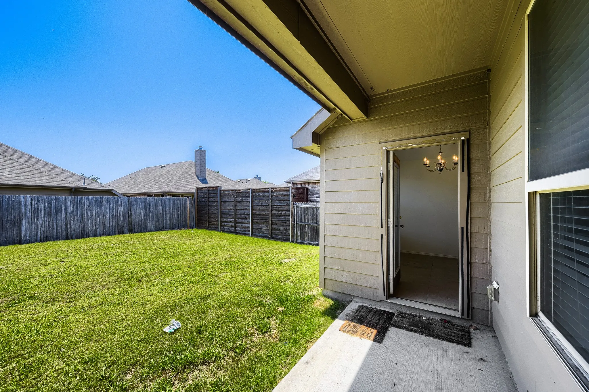 Single Family Residence For Sale in Denton County , 1736 Shoebill Drive, Little Elm, Texas 75068, 3 Bedroom, 2 Bathroom, 2 Garage spaces, 1,602 Sqft, built in 2014, mls#21189013, Real Estate Agent in Little Elm, Homes For Sale in Denton county, Homes For Sale in Little Elm, Realtor in Little Elm Texas, Real Estate Brokerage Independent Realty Texas, Luminita Cordes Realtor