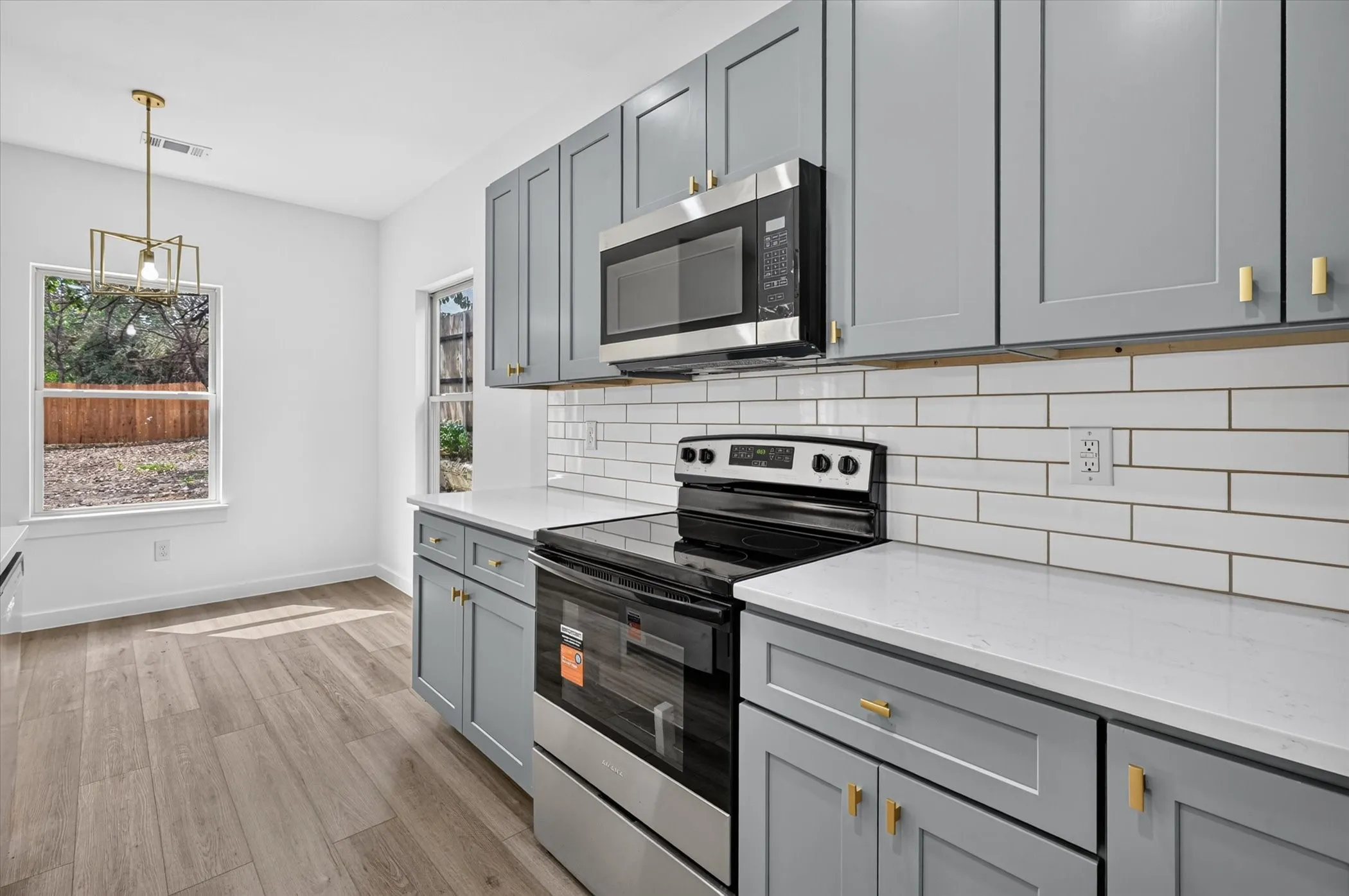 Single Family Residence For Sale in Tarrant County , 1708 Talton Avenue, Fort Worth, Texas 76104, 3 Bedroom, 2 Bathroom, 2 Garage spaces, 1,325 Sqft, built in 2026, mls#21271092, Real Estate Agent in Fort Worth, Homes For Sale in Tarrant county, Homes For Sale in Fort Worth, Realtor in Fort Worth Texas, Real Estate Brokerage Independent Realty Texas, Luminita Cordes Realtor