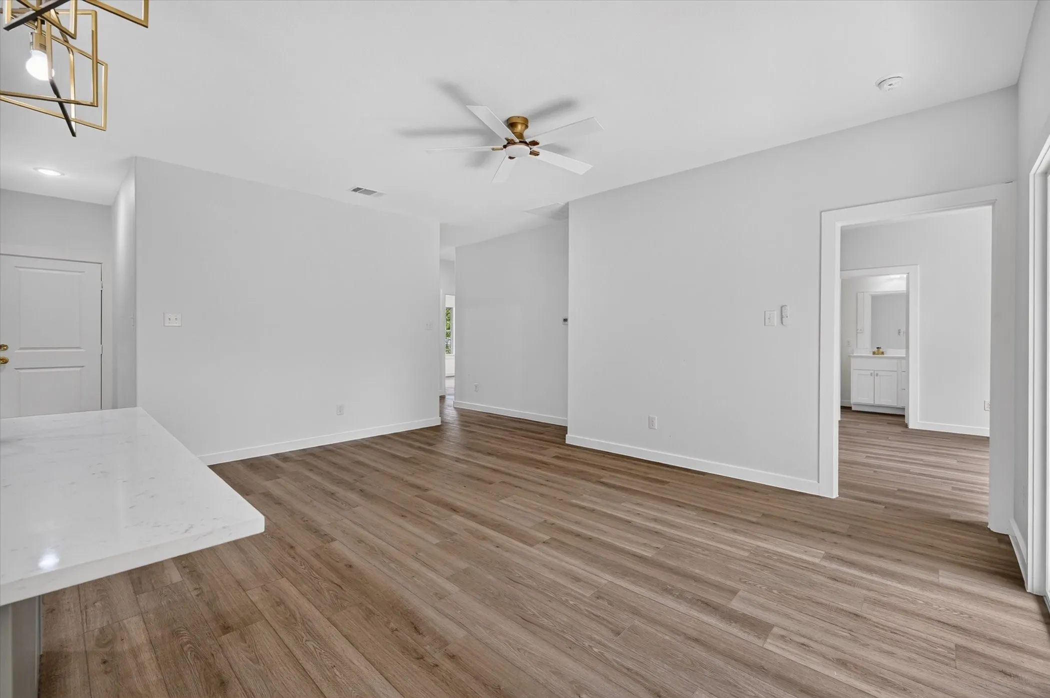Single Family Residence For Sale in Tarrant County , 1708 Talton Avenue, Fort Worth, Texas 76104, 3 Bedroom, 2 Bathroom, 2 Garage spaces, 1,325 Sqft, built in 2026, mls#21271092, Real Estate Agent in Fort Worth, Homes For Sale in Tarrant county, Homes For Sale in Fort Worth, Realtor in Fort Worth Texas, Real Estate Brokerage Independent Realty Texas, Luminita Cordes Realtor