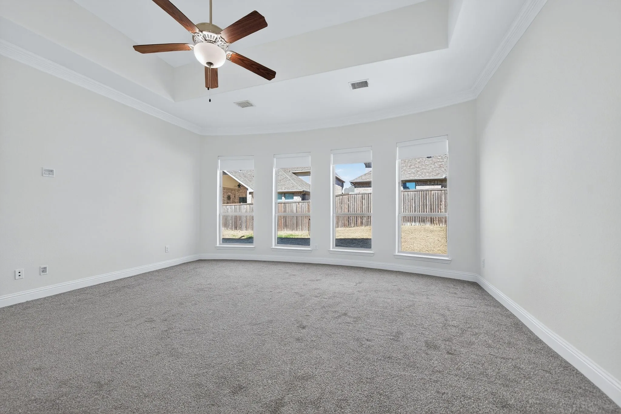 Single Family Residence For Sale in Rockwall County , 922 Amber Knoll Drive, Rockwall, Texas 75087, 4 Bedroom, 5 Bathroom, 3 Garage spaces, 3,654 Sqft, built in 2016, mls#21271222, Real Estate Agent in Rockwall, Homes For Sale in Rockwall county, Homes For Sale in Rockwall, Realtor in Rockwall Texas, Real Estate Brokerage Independent Realty Texas, Luminita Cordes Realtor