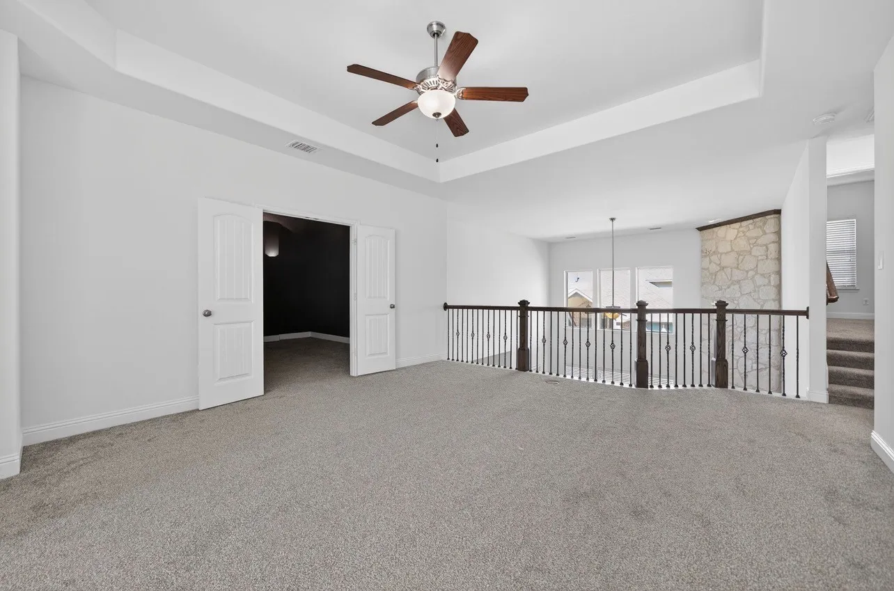 Single Family Residence For Sale in Rockwall County , 922 Amber Knoll Drive, Rockwall, Texas 75087, 4 Bedroom, 5 Bathroom, 3 Garage spaces, 3,654 Sqft, built in 2016, mls#21271222, Real Estate Agent in Rockwall, Homes For Sale in Rockwall county, Homes For Sale in Rockwall, Realtor in Rockwall Texas, Real Estate Brokerage Independent Realty Texas, Luminita Cordes Realtor