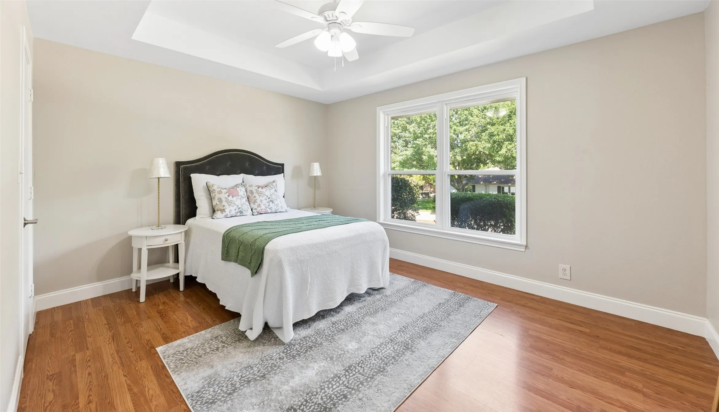Single Family Residence For Sale in Tarrant County , 1315 Hardage Lane, Colleyville, Texas 76034, 5 Bedroom, 3 Bathroom, 2 Garage spaces, 4,107 Sqft, built in 1986, mls#21263072, Real Estate Agent in Colleyville, Homes For Sale in Tarrant county, Homes For Sale in Colleyville, Realtor in Colleyville Texas, Real Estate Brokerage Independent Realty Texas, Luminita Cordes Realtor