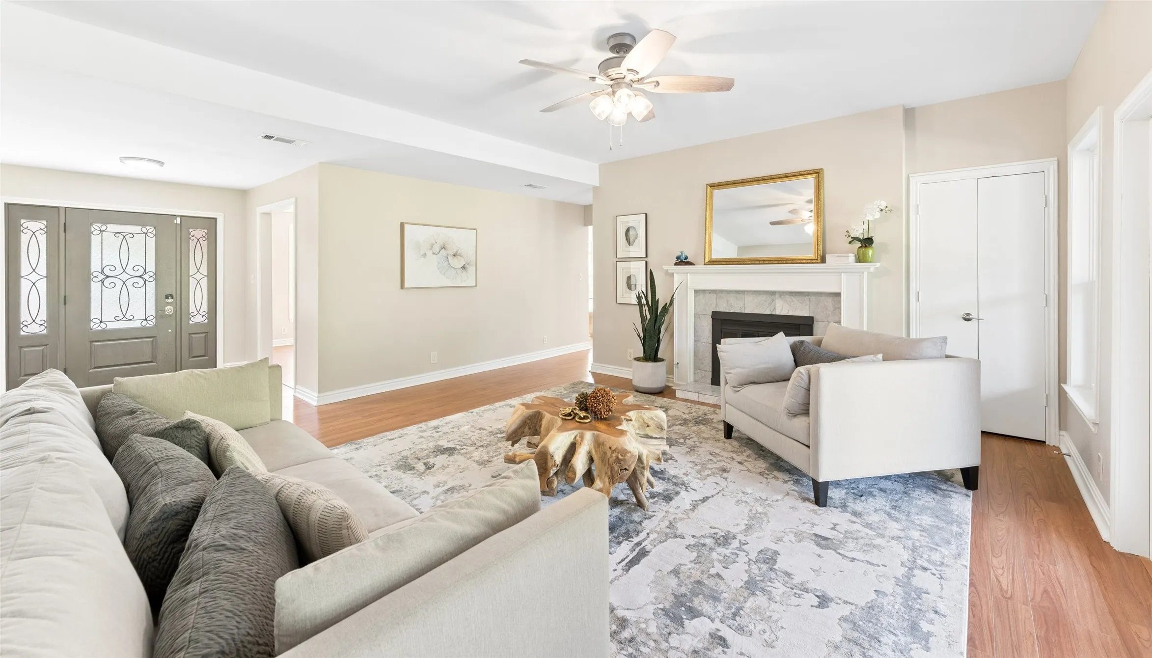 Single Family Residence For Sale in Tarrant County , 1315 Hardage Lane, Colleyville, Texas 76034, 5 Bedroom, 3 Bathroom, 2 Garage spaces, 4,107 Sqft, built in 1986, mls#21263072, Real Estate Agent in Colleyville, Homes For Sale in Tarrant county, Homes For Sale in Colleyville, Realtor in Colleyville Texas, Real Estate Brokerage Independent Realty Texas, Luminita Cordes Realtor