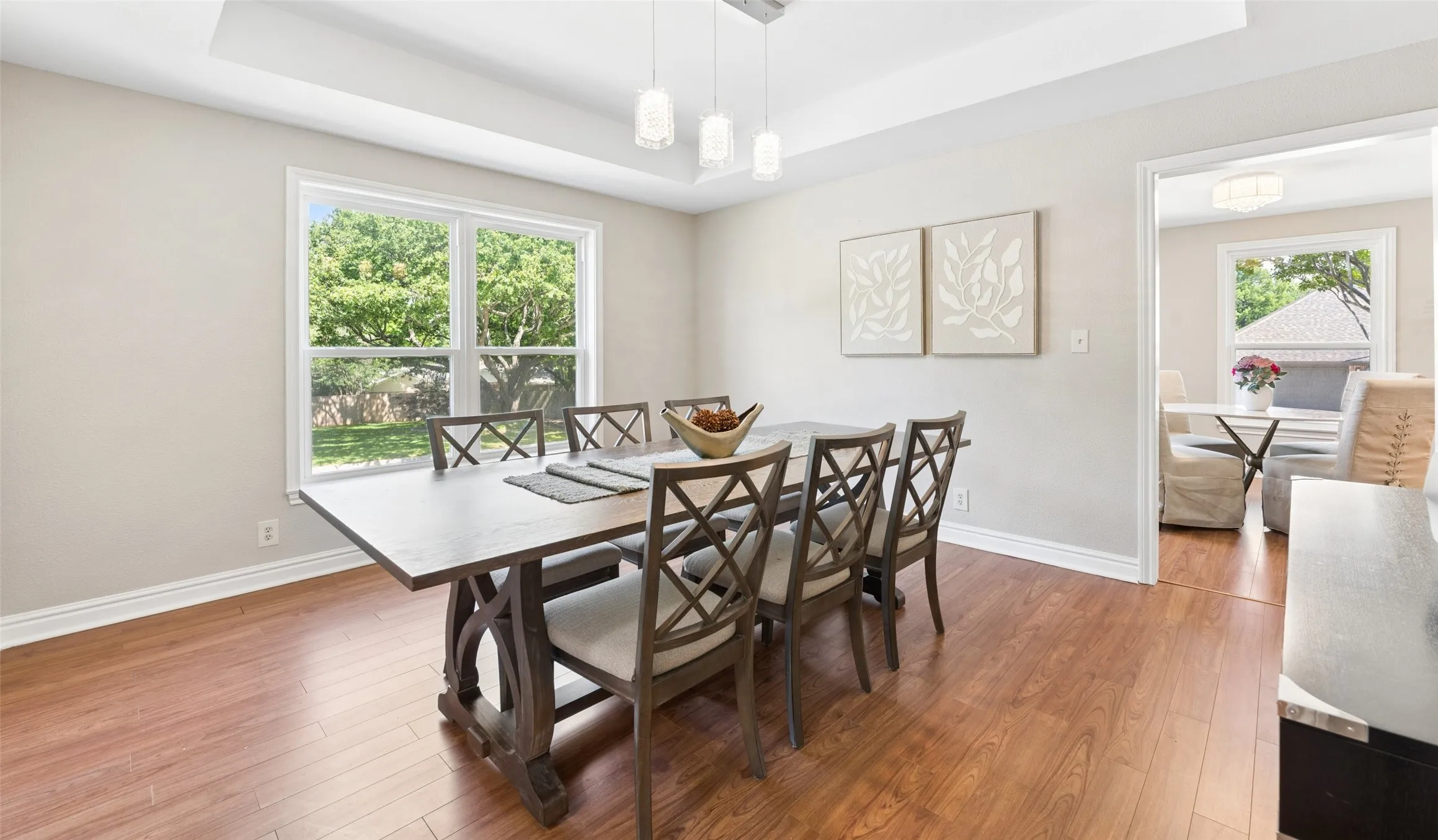 Single Family Residence For Sale in Tarrant County , 1315 Hardage Lane, Colleyville, Texas 76034, 5 Bedroom, 3 Bathroom, 2 Garage spaces, 4,107 Sqft, built in 1986, mls#21263072, Real Estate Agent in Colleyville, Homes For Sale in Tarrant county, Homes For Sale in Colleyville, Realtor in Colleyville Texas, Real Estate Brokerage Independent Realty Texas, Luminita Cordes Realtor