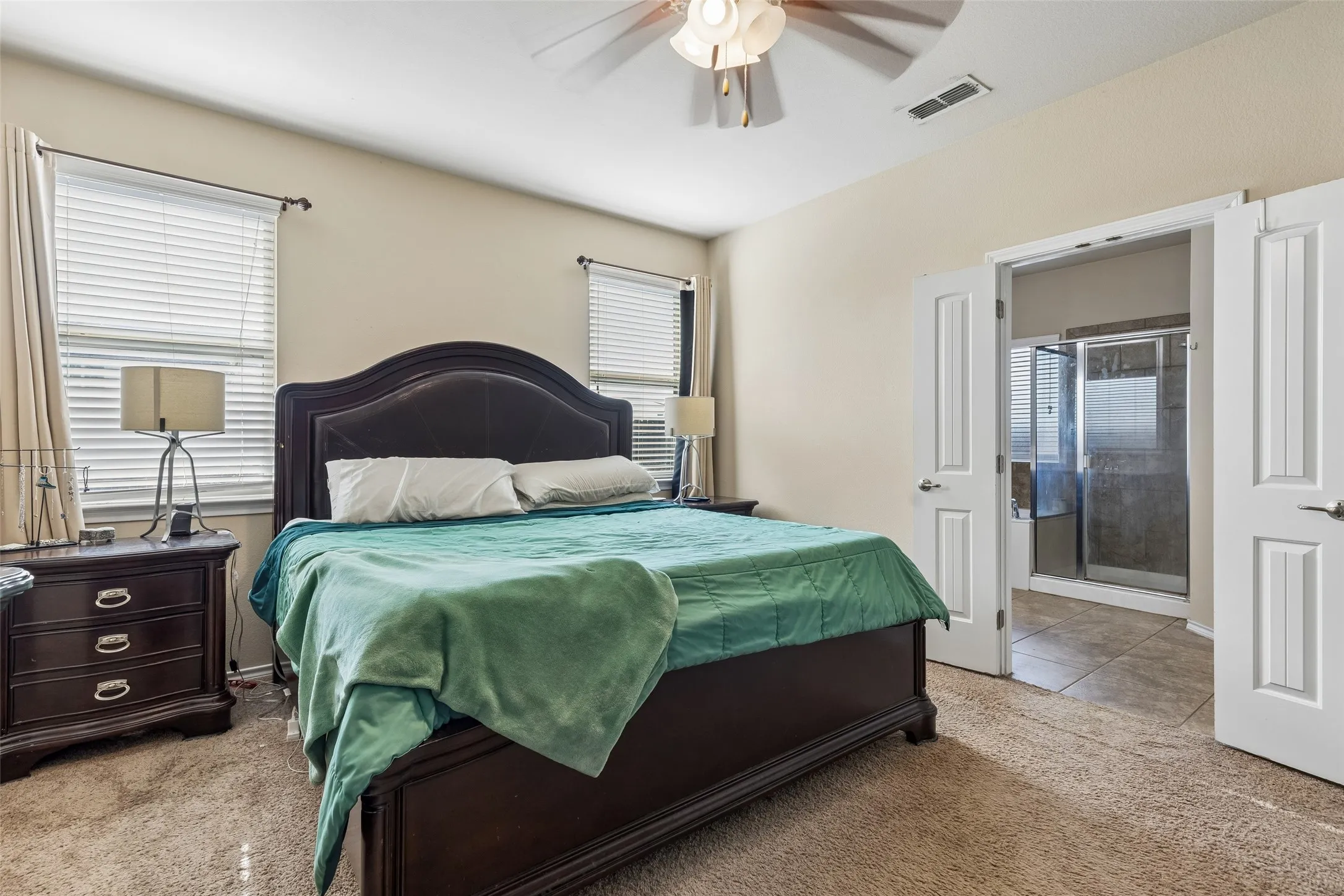Single Family Residence For Sale in Denton County , 4704 Shagbark Drive, Denton, Texas 76226, 3 Bedrooms, 2 Bathrooms, 2 Garage spaces, 1,562 Sqft, built in 2015, Price $325,000, mls#21268925, Real Estate Agent in Denton, Homes For Sale in Denton county, Homes For Sale in Denton, Realtor in Denton Texas, Real Estate Brokerage Independent Realty Texas, Luminita Cordes Realtor