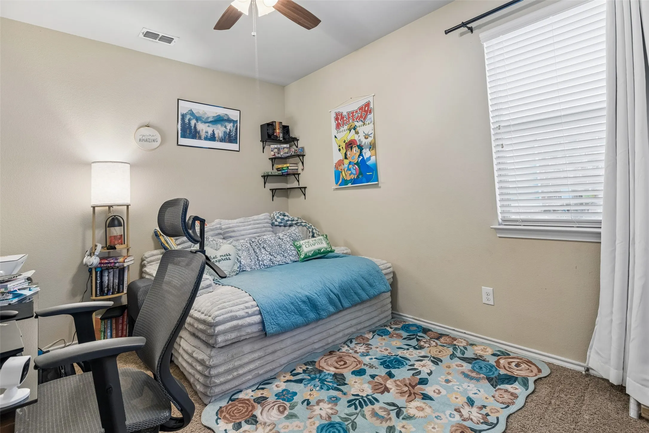 Single Family Residence For Sale in Denton County , 4704 Shagbark Drive, Denton, Texas 76226, 3 Bedrooms, 2 Bathrooms, 2 Garage spaces, 1,562 Sqft, built in 2015, Price $325,000, mls#21268925, Real Estate Agent in Denton, Homes For Sale in Denton county, Homes For Sale in Denton, Realtor in Denton Texas, Real Estate Brokerage Independent Realty Texas, Luminita Cordes Realtor