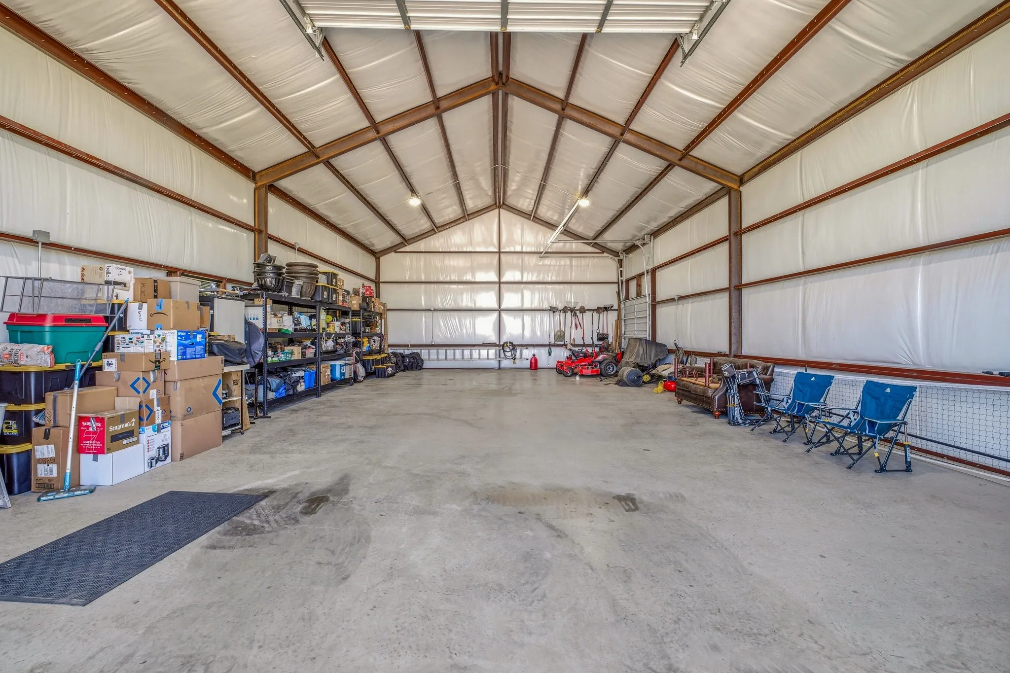 Single Family Residence For Sale in Parker County , 2016 Sonora Way, Poolville, Texas 76487, 3 Bedroom, 3 Bathroom, 3 Garage spaces, 2,550 Sqft, built in 2022, mls#21270869, Real Estate Agent in Poolville, Homes For Sale in Parker county, Homes For Sale in Poolville, Realtor in Poolville Texas, Real Estate Brokerage Independent Realty Texas, Luminita Cordes Realtor