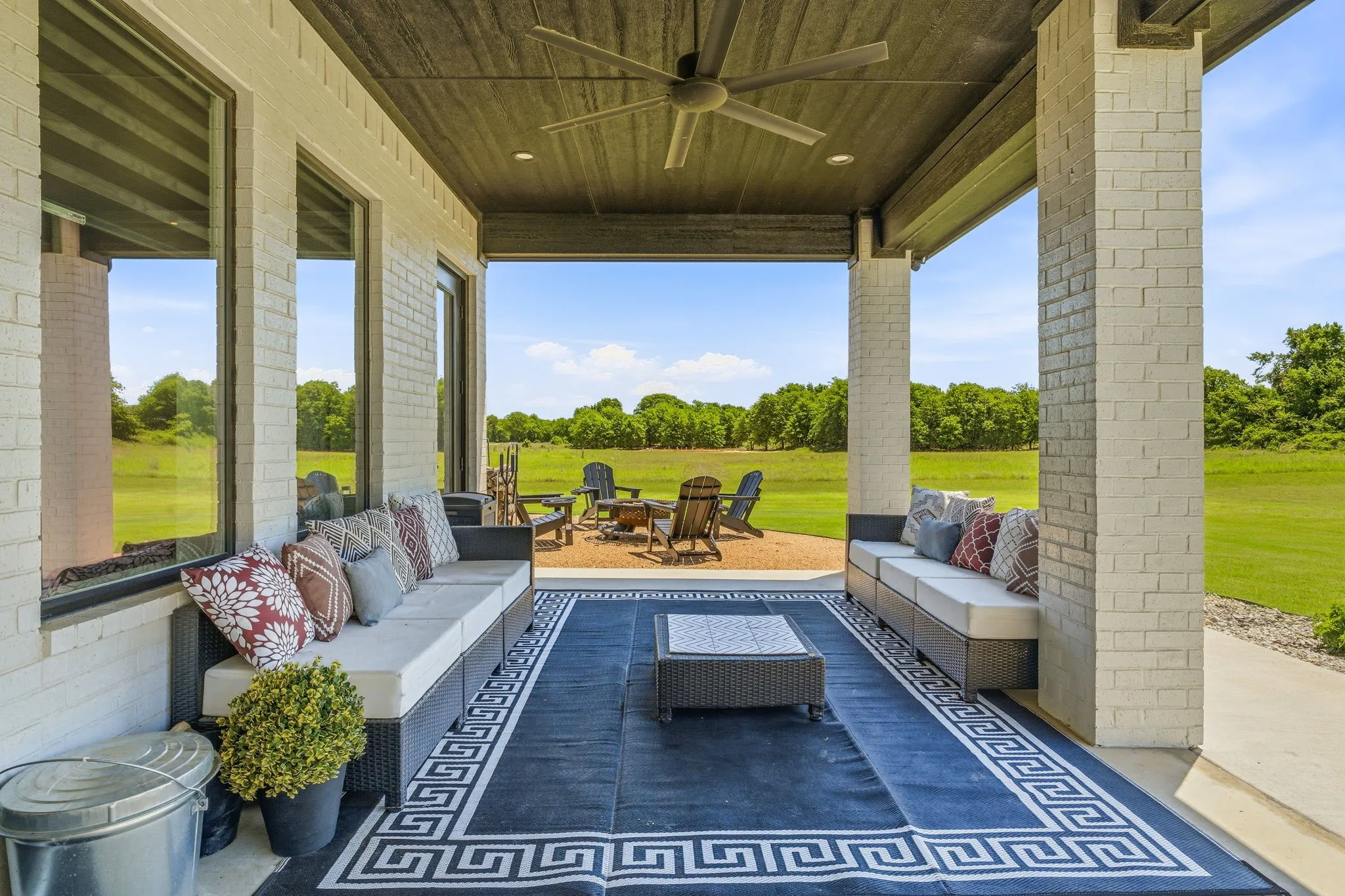 Single Family Residence For Sale in Parker County , 2016 Sonora Way, Poolville, Texas 76487, 3 Bedroom, 3 Bathroom, 3 Garage spaces, 2,550 Sqft, built in 2022, mls#21270869, Real Estate Agent in Poolville, Homes For Sale in Parker county, Homes For Sale in Poolville, Realtor in Poolville Texas, Real Estate Brokerage Independent Realty Texas, Luminita Cordes Realtor