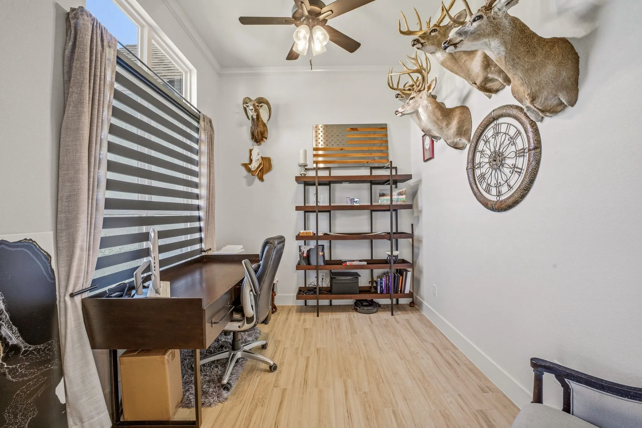 Single Family Residence For Sale in Parker County , 2016 Sonora Way, Poolville, Texas 76487, 3 Bedroom, 3 Bathroom, 3 Garage spaces, 2,550 Sqft, built in 2022, mls#21270869, Real Estate Agent in Poolville, Homes For Sale in Parker county, Homes For Sale in Poolville, Realtor in Poolville Texas, Real Estate Brokerage Independent Realty Texas, Luminita Cordes Realtor