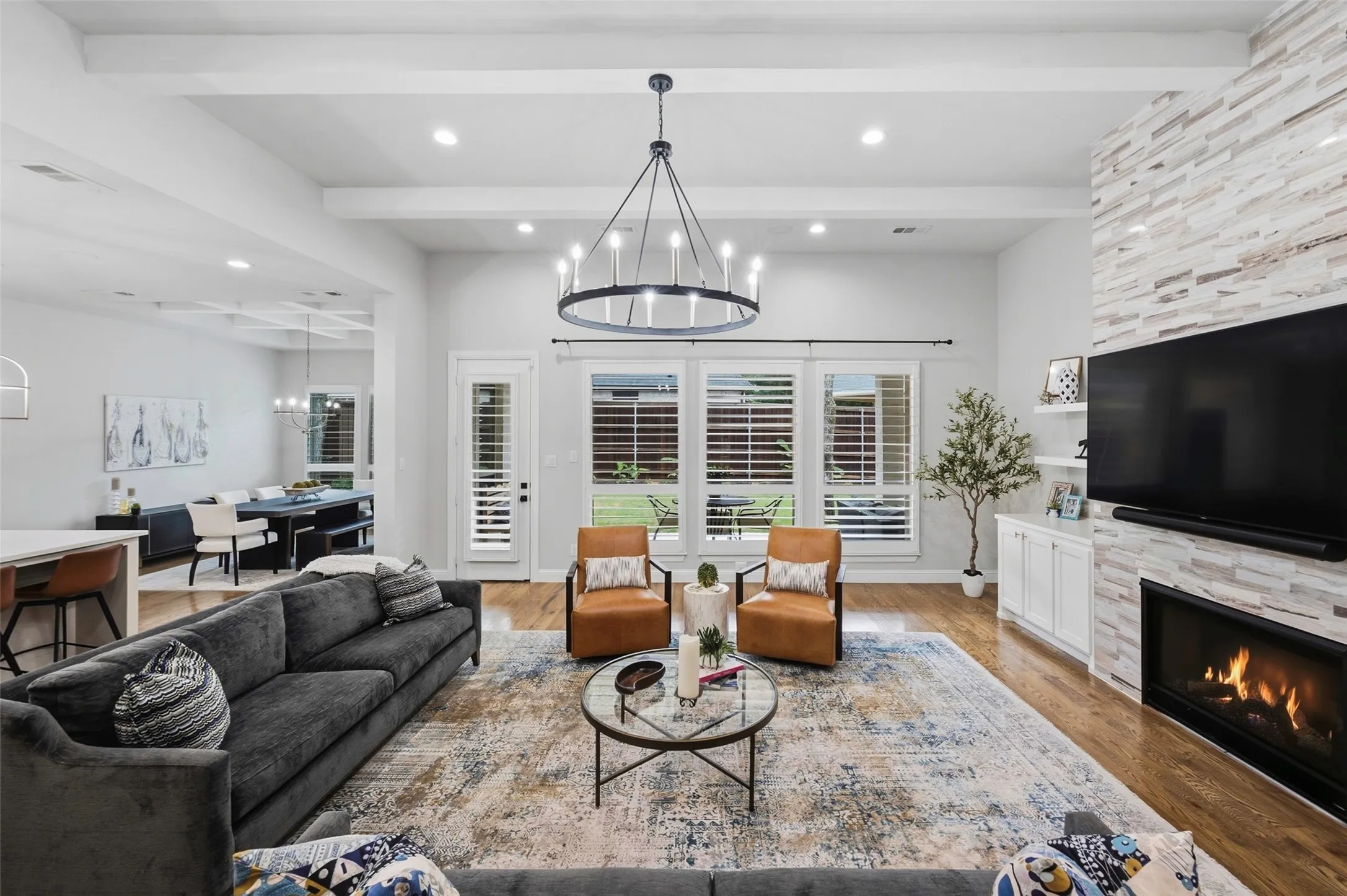 Single Family Residence For Sale in Tarrant County , 7613 Ira Drive, North Richland Hills, Texas 76182, 4 Bedroom, 5 Bathroom, 3 Garage spaces, 3,501 Sqft, built in 2020, mls#21270161, Real Estate Agent in North Richland Hills, Homes For Sale in Tarrant county, Homes For Sale in North Richland Hills, Realtor in North Richland Hills Texas, Real Estate Brokerage Independent Realty Texas, Luminita Cordes Realtor