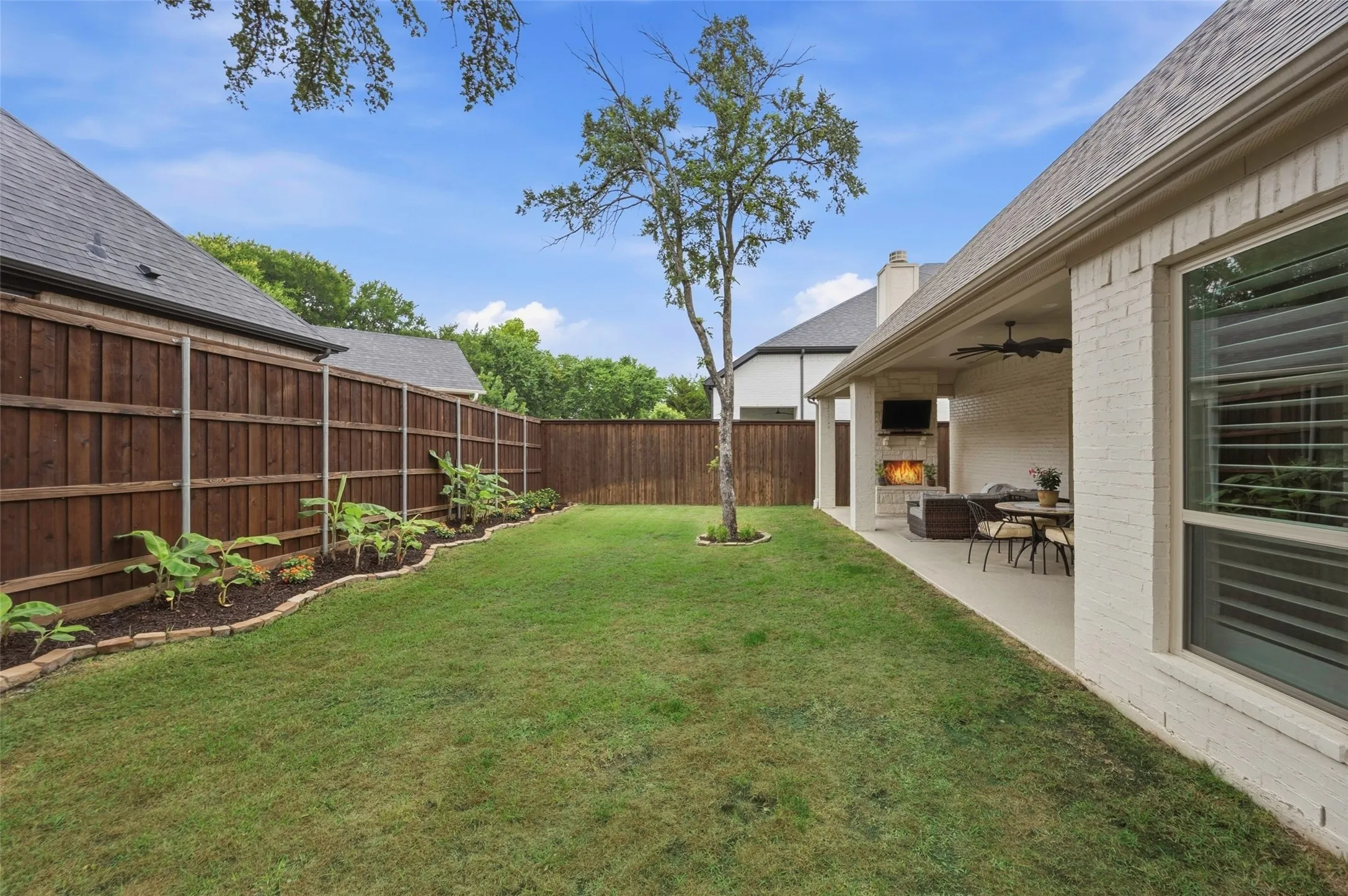 Single Family Residence For Sale in Tarrant County , 7613 Ira Drive, North Richland Hills, Texas 76182, 4 Bedroom, 5 Bathroom, 3 Garage spaces, 3,501 Sqft, built in 2020, mls#21270161, Real Estate Agent in North Richland Hills, Homes For Sale in Tarrant county, Homes For Sale in North Richland Hills, Realtor in North Richland Hills Texas, Real Estate Brokerage Independent Realty Texas, Luminita Cordes Realtor