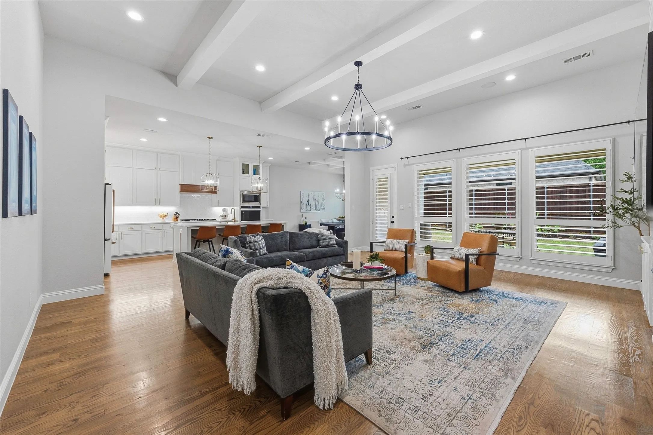 Single Family Residence For Sale in Tarrant County , 7613 Ira Drive, North Richland Hills, Texas 76182, 4 Bedroom, 5 Bathroom, 3 Garage spaces, 3,501 Sqft, built in 2020, mls#21270161, Real Estate Agent in North Richland Hills, Homes For Sale in Tarrant county, Homes For Sale in North Richland Hills, Realtor in North Richland Hills Texas, Real Estate Brokerage Independent Realty Texas, Luminita Cordes Realtor