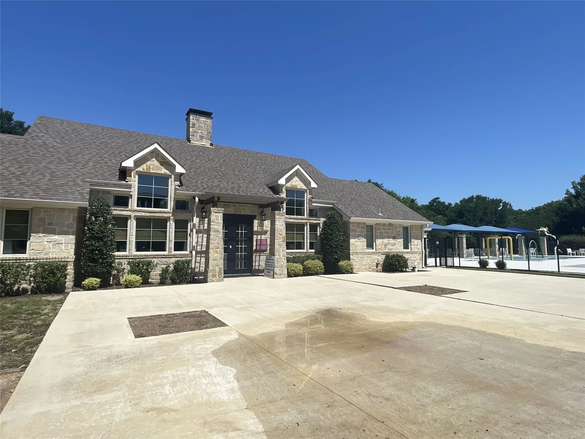 Clubhouse nearby
