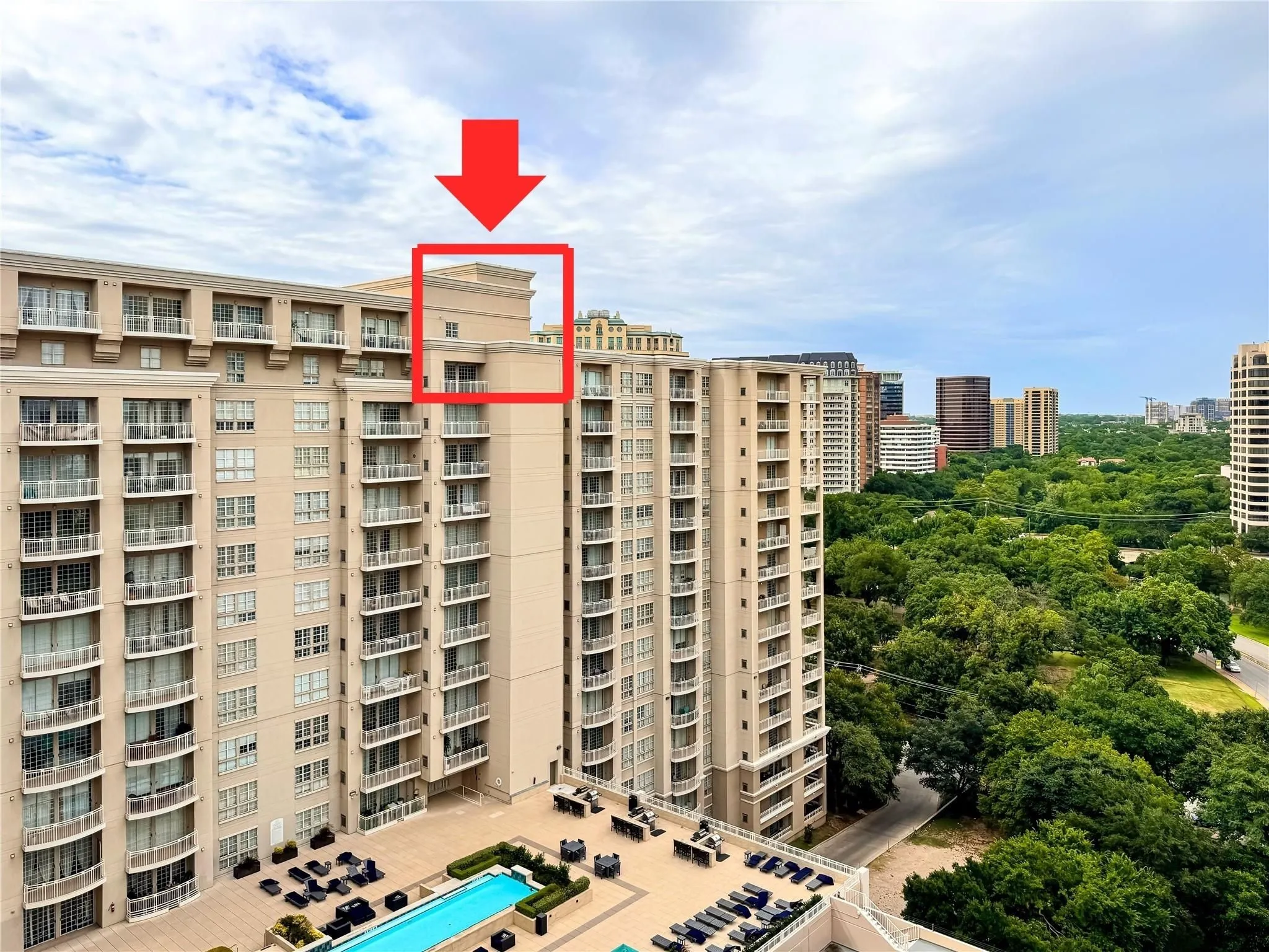 Condominium For Sale in Dallas County , 3225 Turtle Creek Boulevard 1649, Dallas, Texas 75219, 1 Bedroom, 1 Bathroom, 2 Garage spaces, 1,033 Sqft, built in 1998, mls#21259223, Real Estate Agent in Dallas, Homes For Sale in Dallas county, Homes For Sale in Dallas, Realtor in Dallas Texas, Real Estate Brokerage Independent Realty Texas, Luminita Cordes Realtor