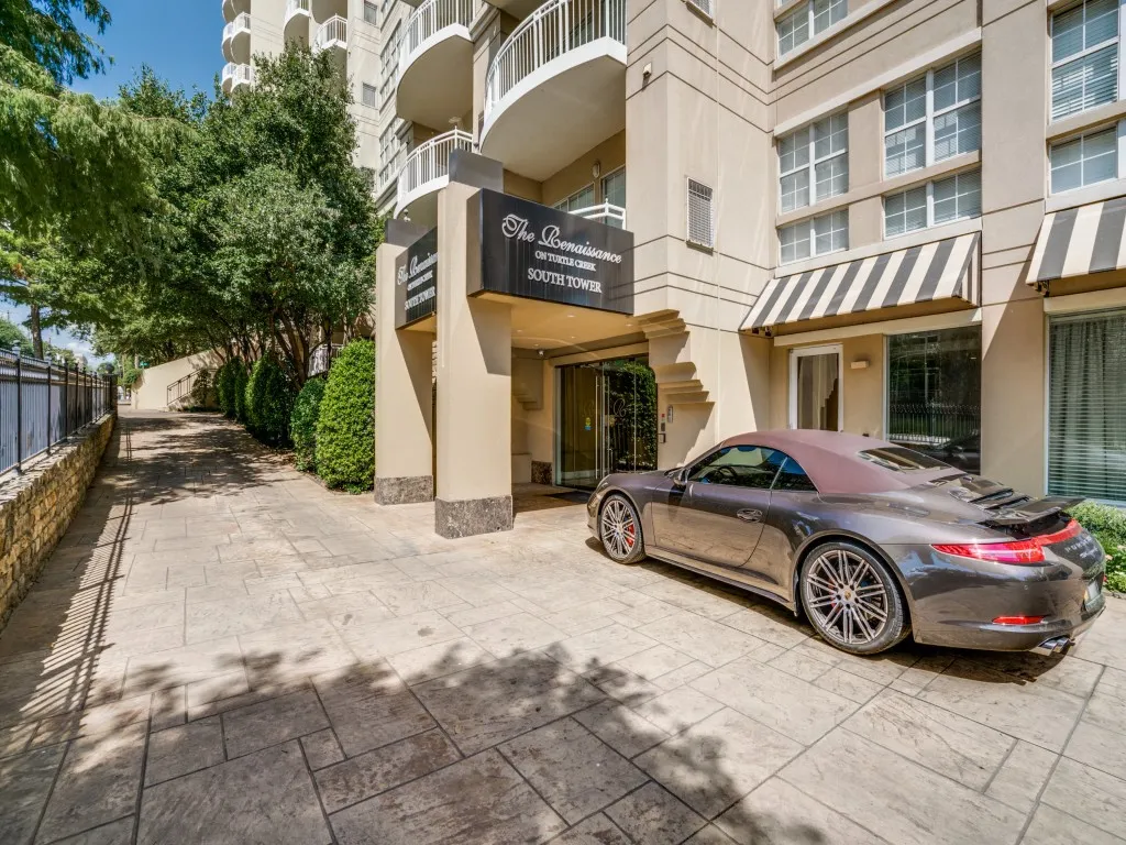 Condominium For Sale in Dallas County , 3225 Turtle Creek Boulevard 1649, Dallas, Texas 75219, 1 Bedroom, 1 Bathroom, 2 Garage spaces, 1,033 Sqft, built in 1998, mls#21259223, Real Estate Agent in Dallas, Homes For Sale in Dallas county, Homes For Sale in Dallas, Realtor in Dallas Texas, Real Estate Brokerage Independent Realty Texas, Luminita Cordes Realtor
