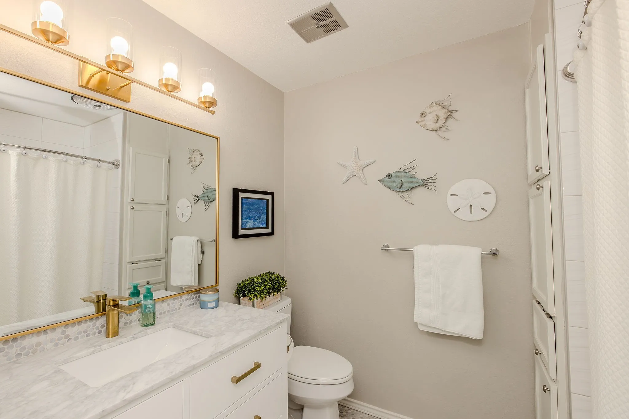 ensuite bathroom