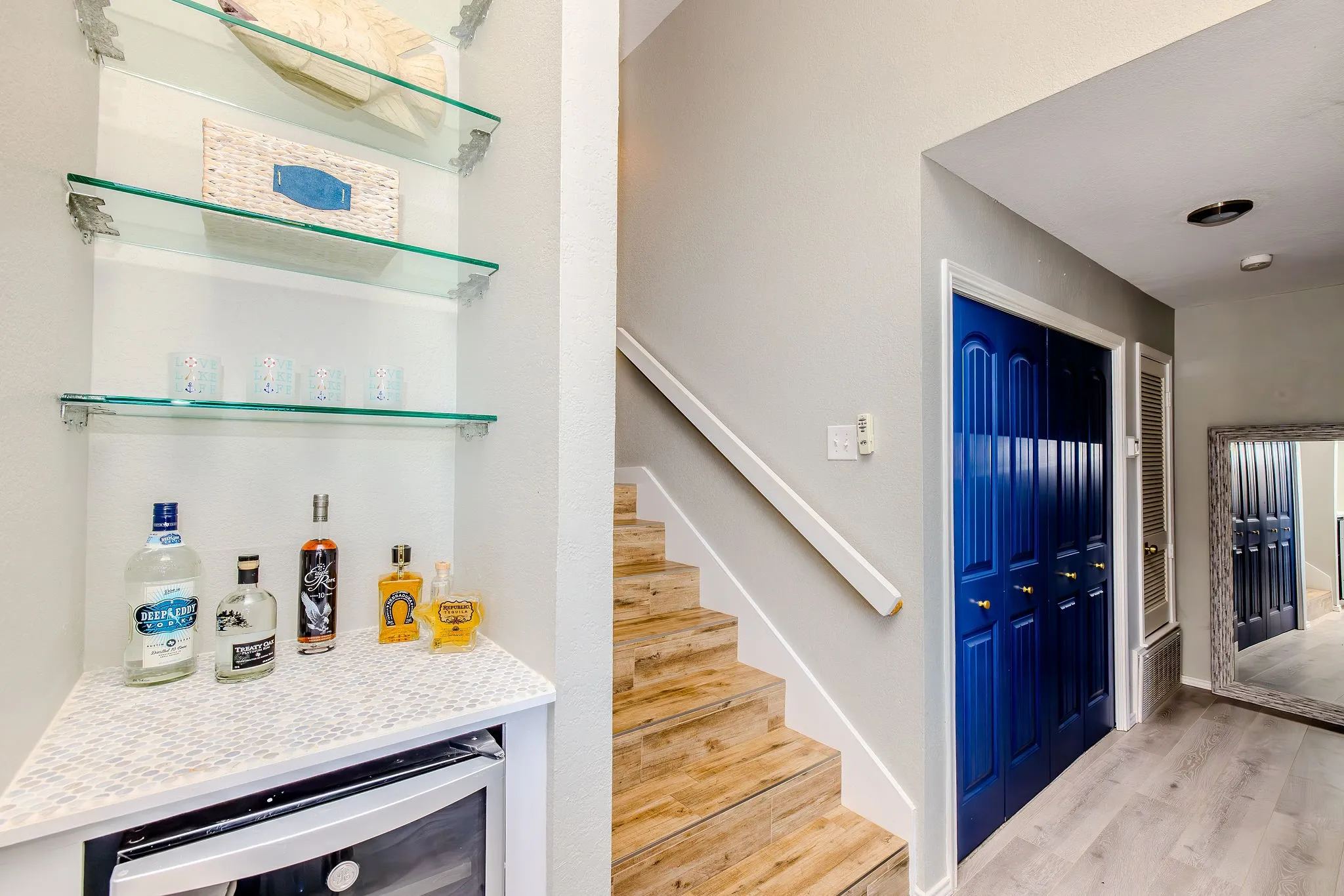 Townhouse For Sale in Palo Pinto County , 3105 Upcreek Alley 68, Strawn, Texas 76475, 3 Bedroom, 4 Bathroom, Garage spaces, 1,502 Sqft, built in 1986, Price $549,000, mls#21271364, Real Estate Agent in Strawn, Homes For Sale in Palo Pinto county, Homes For Sale in Strawn, Realtor in Strawn Texas, Real Estate Brokerage Independent Realty Texas, Luminita Cordes Realtor