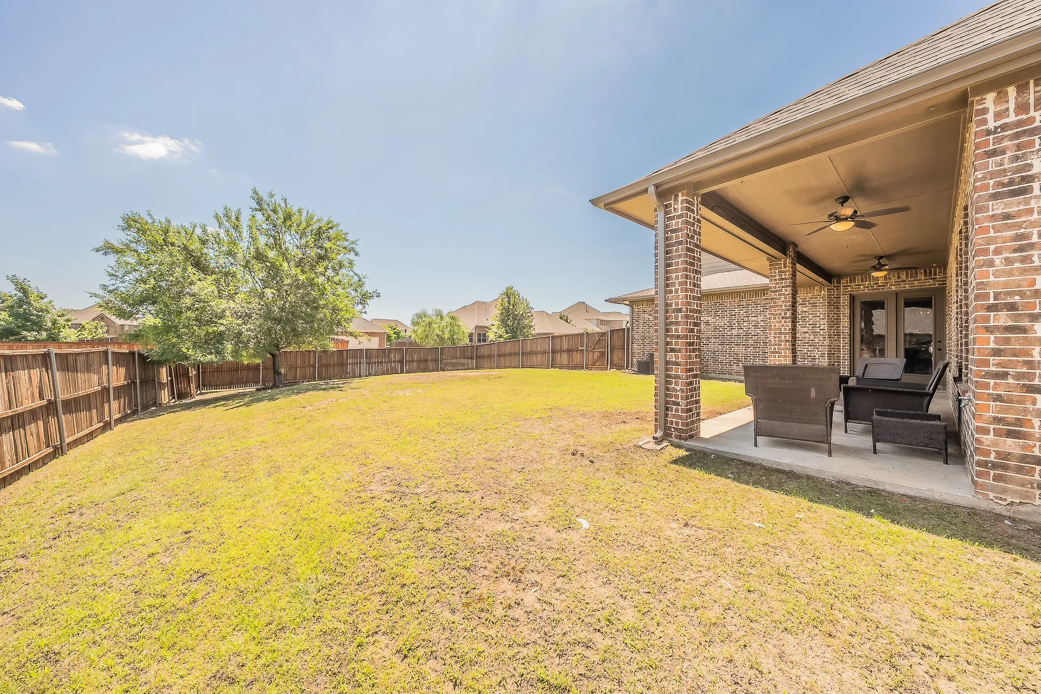 Single Family Residence For Sale in Dallas County , 286 Benwick Drive, Sunnyvale, Texas 75182, 4 Bedroom, 4 Bathroom, 3 Garage spaces, 3,815 Sqft, built in 2012, mls#21269578, Real Estate Agent in Sunnyvale, Homes For Sale in Dallas county, Homes For Sale in Sunnyvale, Realtor in Sunnyvale Texas, Real Estate Brokerage Independent Realty Texas, Luminita Cordes Realtor