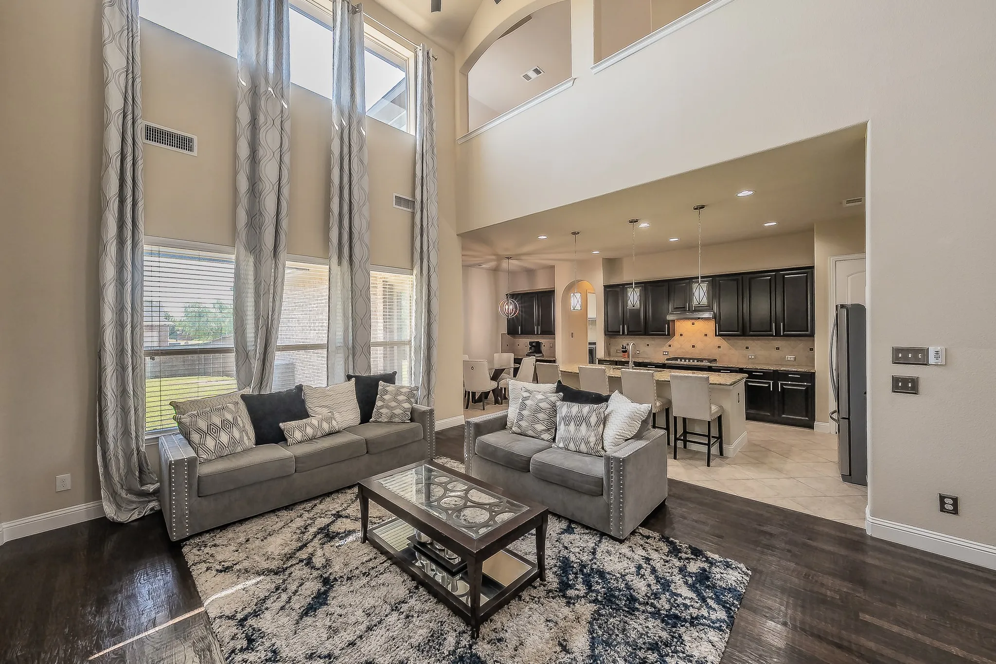 Single Family Residence For Sale in Dallas County , 286 Benwick Drive, Sunnyvale, Texas 75182, 4 Bedroom, 4 Bathroom, 3 Garage spaces, 3,815 Sqft, built in 2012, mls#21269578, Real Estate Agent in Sunnyvale, Homes For Sale in Dallas county, Homes For Sale in Sunnyvale, Realtor in Sunnyvale Texas, Real Estate Brokerage Independent Realty Texas, Luminita Cordes Realtor