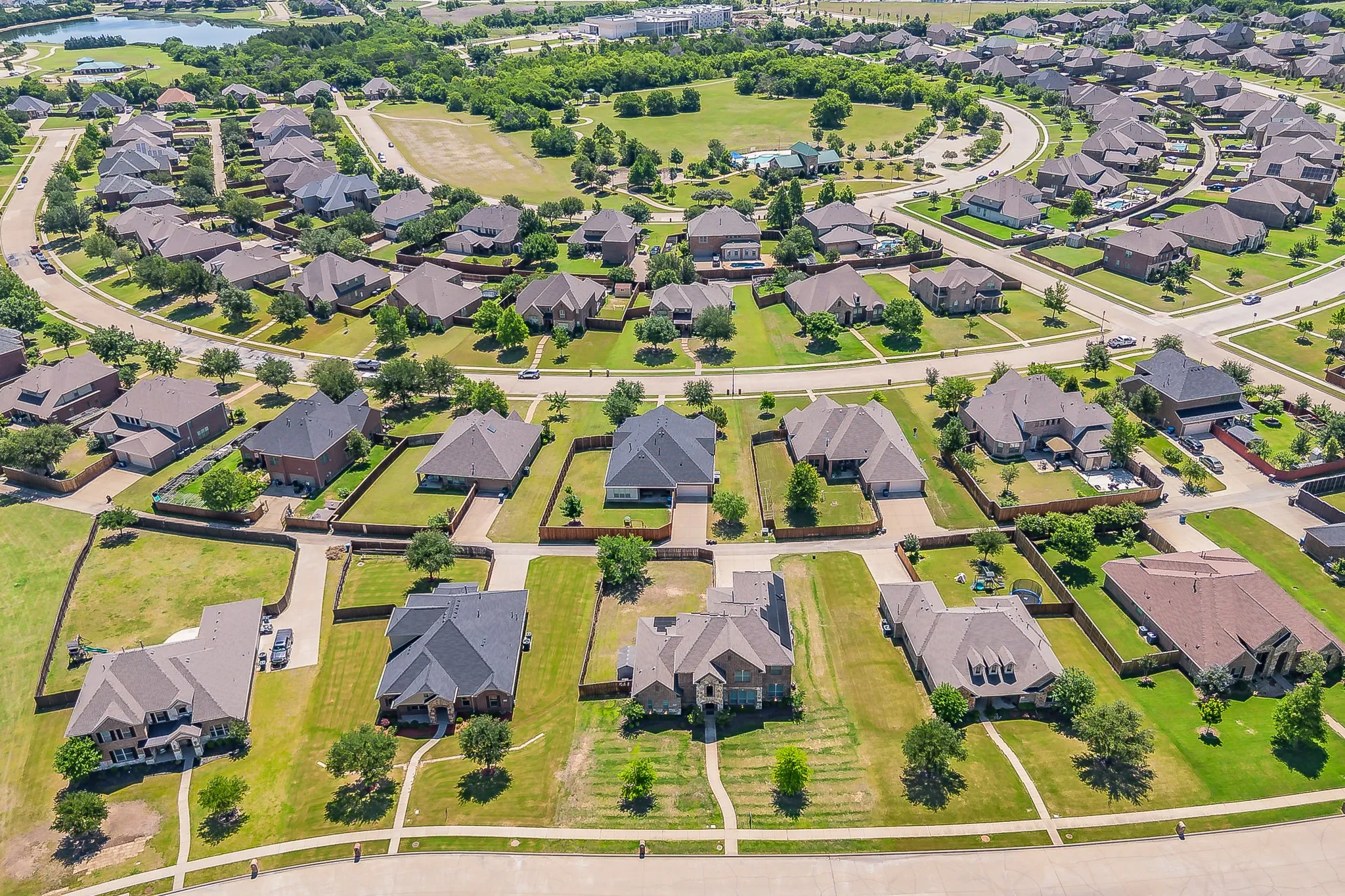 Single Family Residence For Sale in Dallas County , 286 Benwick Drive, Sunnyvale, Texas 75182, 4 Bedroom, 4 Bathroom, 3 Garage spaces, 3,815 Sqft, built in 2012, mls#21269578, Real Estate Agent in Sunnyvale, Homes For Sale in Dallas county, Homes For Sale in Sunnyvale, Realtor in Sunnyvale Texas, Real Estate Brokerage Independent Realty Texas, Luminita Cordes Realtor