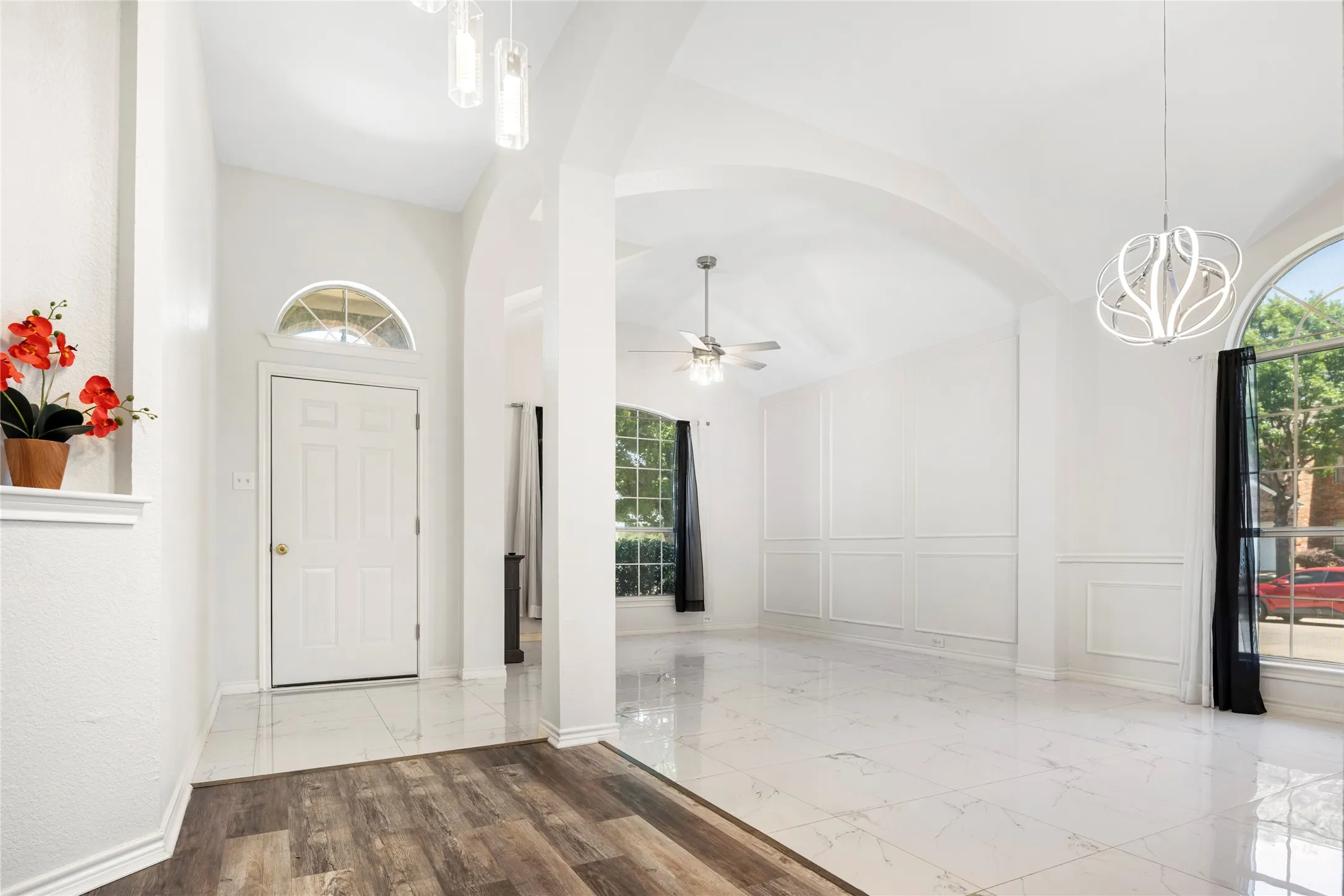 Single Family Residence For Sale in Kaufman County , 1534 Vista Ridge Drive, Forney, Texas 75126, 4 Bedroom, 2 Bathroom, 2 Garage spaces, 2,364 Sqft, built in 2005, mls#21268140, Real Estate Agent in Forney, Homes For Sale in Kaufman county, Homes For Sale in Forney, Realtor in Forney Texas, Real Estate Brokerage Independent Realty Texas, Luminita Cordes Realtor