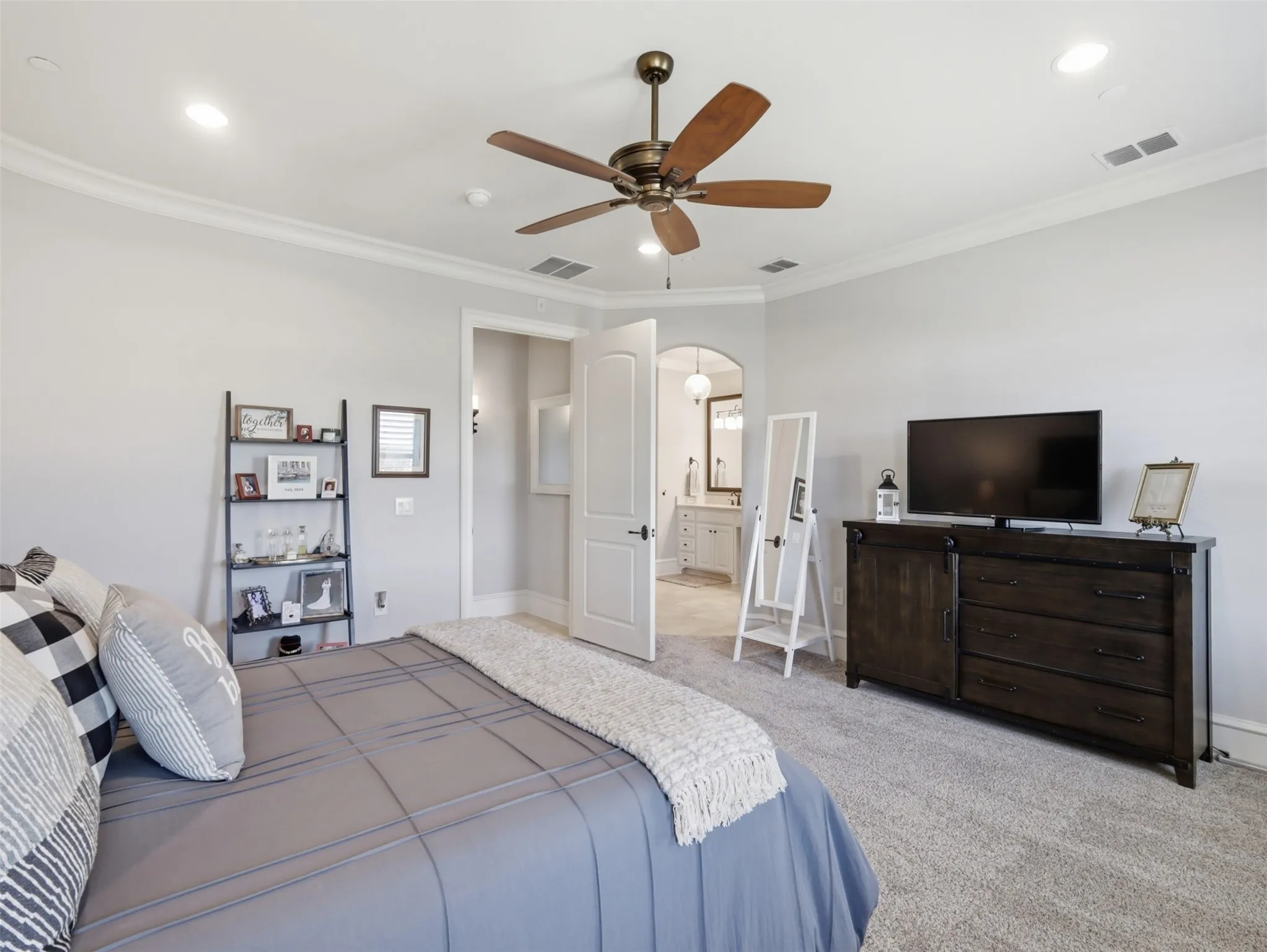 Condominium For Sale in Collin County , 6675 Mediterranean Drive 3305, Mc Kinney, Texas 75072, 2 Bedrooms, 2 Bathrooms, 2 Garage spaces, 1,859 Sqft, built in 2013, Price $549,990, mls#21271440, Real Estate Agent in Mc Kinney, Homes For Sale in Collin county, Homes For Sale in Mc Kinney, Realtor in Mc Kinney Texas, Real Estate Brokerage Independent Realty Texas, Luminita Cordes Realtor