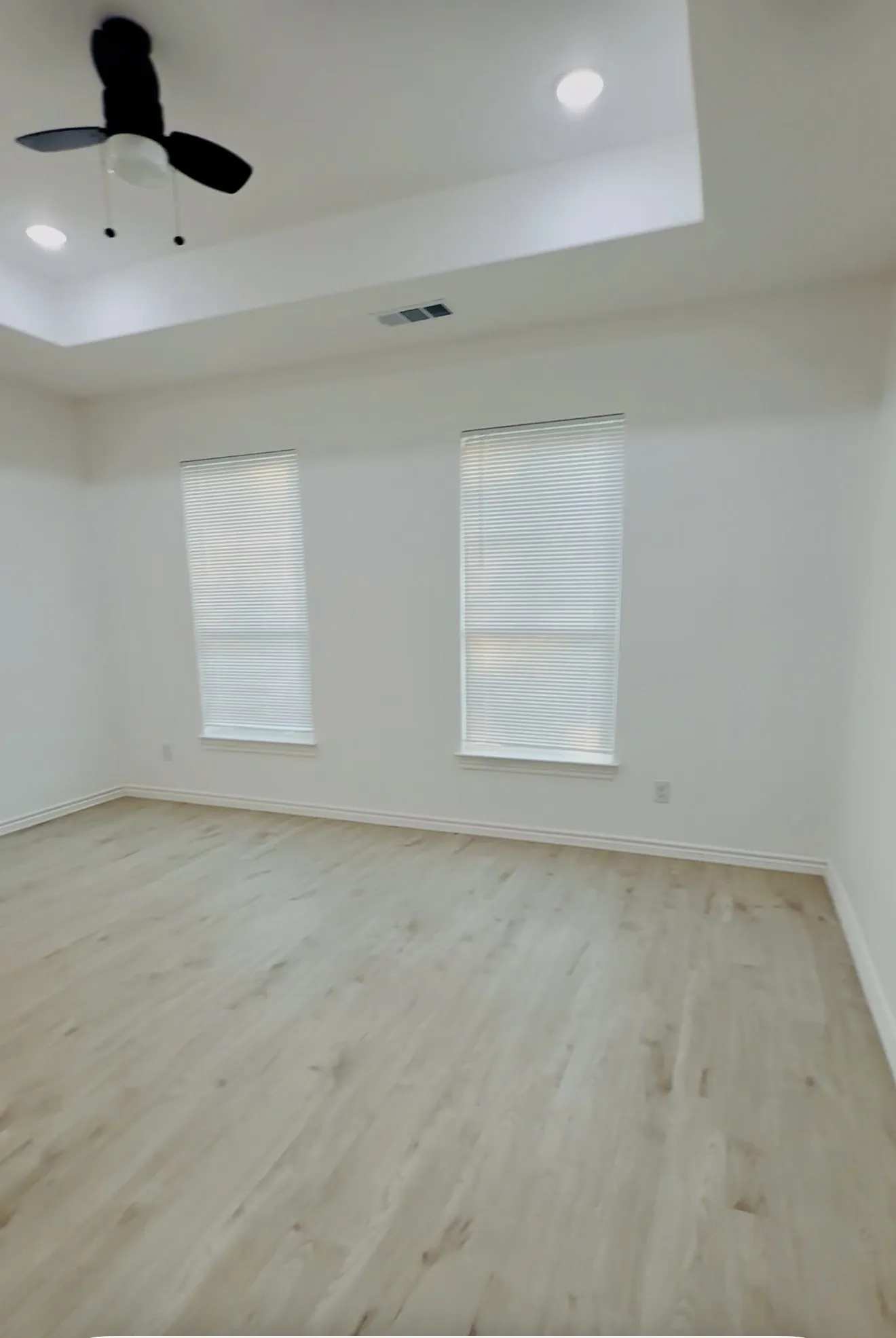 Single Family Residence For Sale in Hunt County , 2205 Wellington Street, Greenville, Texas 75401, 3 Bedroom, 2 Bathroom, Garage spaces, 1,504 Sqft, built in 2025, mls#21271448, Real Estate Agent in Greenville, Homes For Sale in Hunt county, Homes For Sale in Greenville, Realtor in Greenville Texas, Real Estate Brokerage Independent Realty Texas, Luminita Cordes Realtor