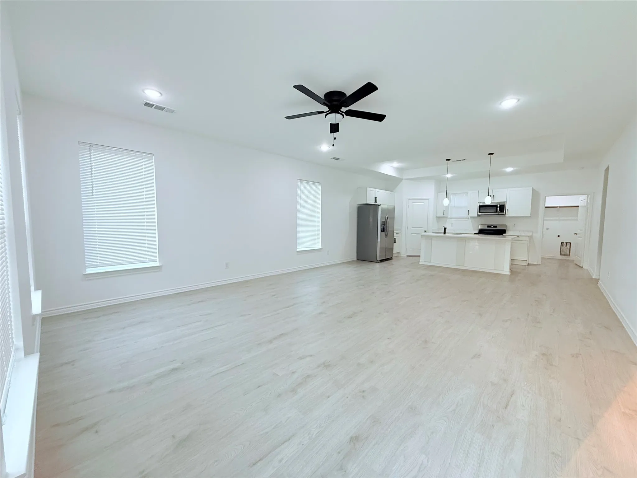 Single Family Residence For Sale in Hunt County , 2205 Wellington Street, Greenville, Texas 75401, 3 Bedroom, 2 Bathroom, Garage spaces, 1,504 Sqft, built in 2025, mls#21271448, Real Estate Agent in Greenville, Homes For Sale in Hunt county, Homes For Sale in Greenville, Realtor in Greenville Texas, Real Estate Brokerage Independent Realty Texas, Luminita Cordes Realtor