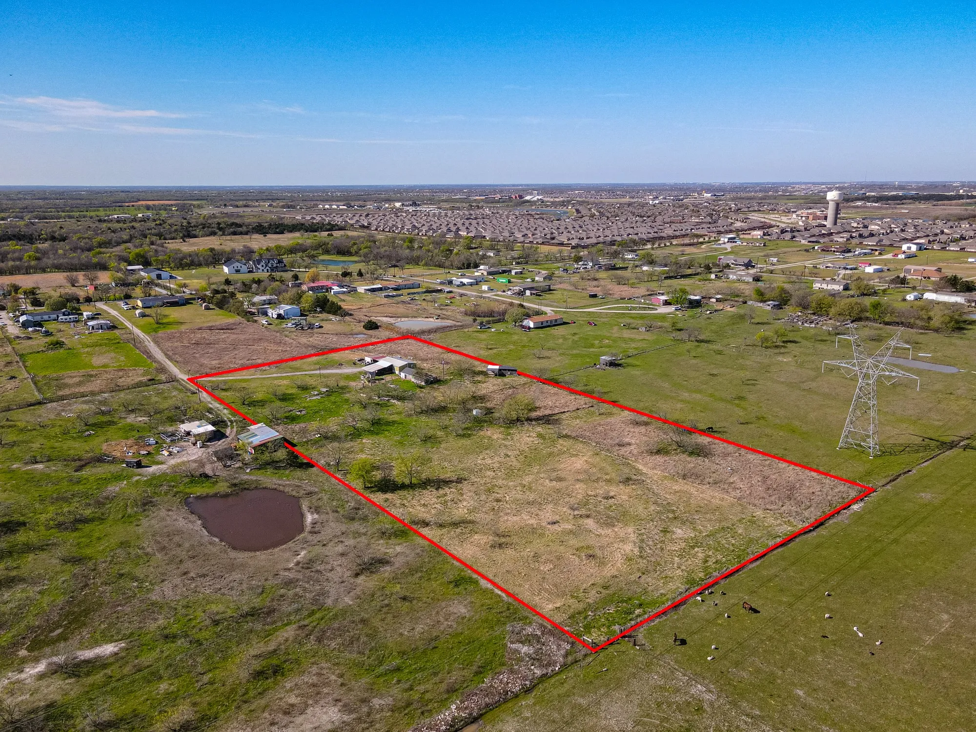 Mobile Home For Sale in Hunt County , 4736 County Road 2647, Royse City, Texas 75189, 3 Bedroom, 2 Bathroom, Garage spaces, 1,736 Sqft, built in 2010, mls#21271456, Real Estate Agent in Royse City, Homes For Sale in Hunt county, Homes For Sale in Royse City, Realtor in Royse City Texas, Real Estate Brokerage Independent Realty Texas, Luminita Cordes Realtor