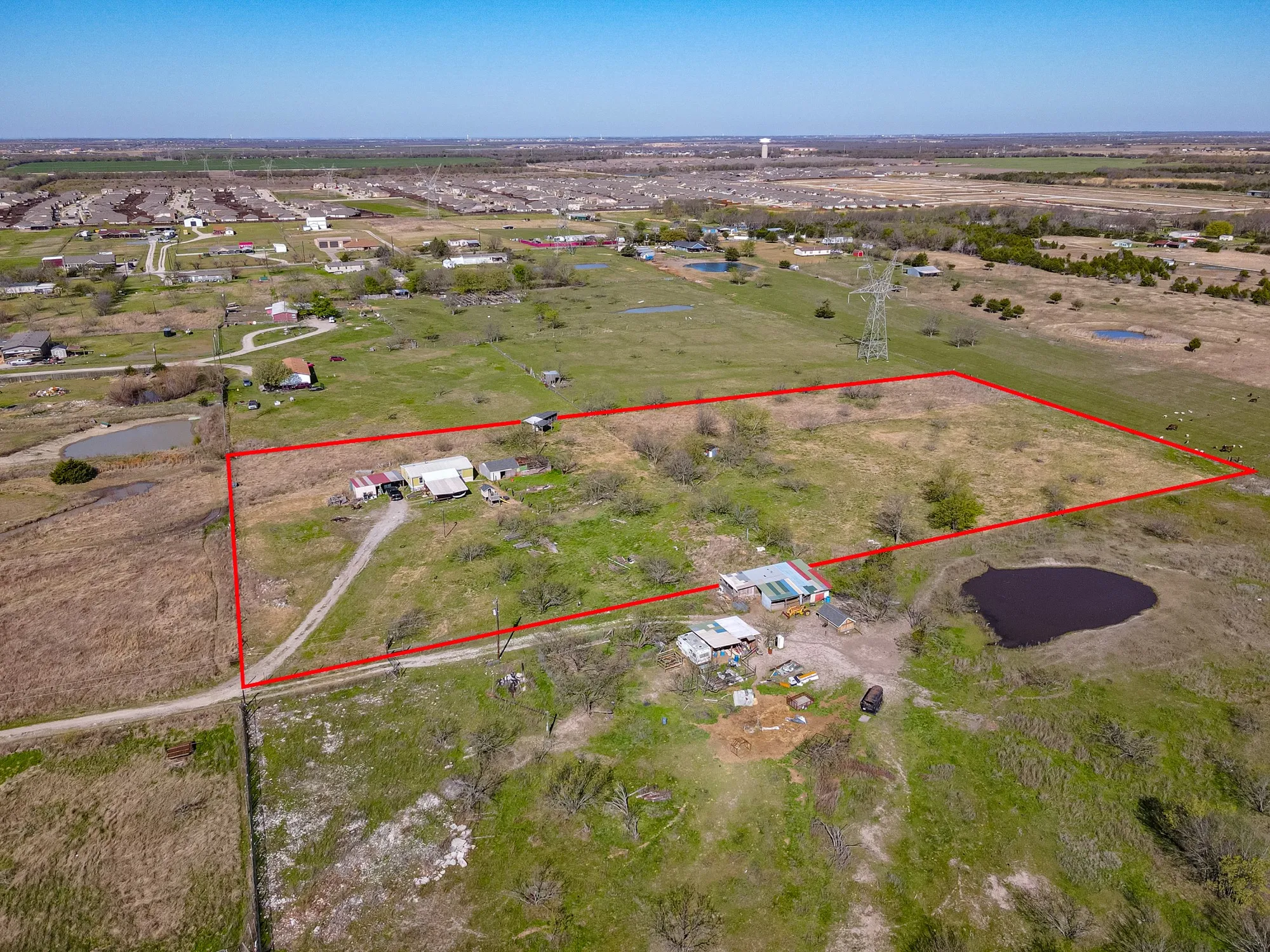 Mobile Home For Sale in Hunt County , 4736 County Road 2647, Royse City, Texas 75189, 3 Bedroom, 2 Bathroom, Garage spaces, 1,736 Sqft, built in 2010, mls#21271456, Real Estate Agent in Royse City, Homes For Sale in Hunt county, Homes For Sale in Royse City, Realtor in Royse City Texas, Real Estate Brokerage Independent Realty Texas, Luminita Cordes Realtor