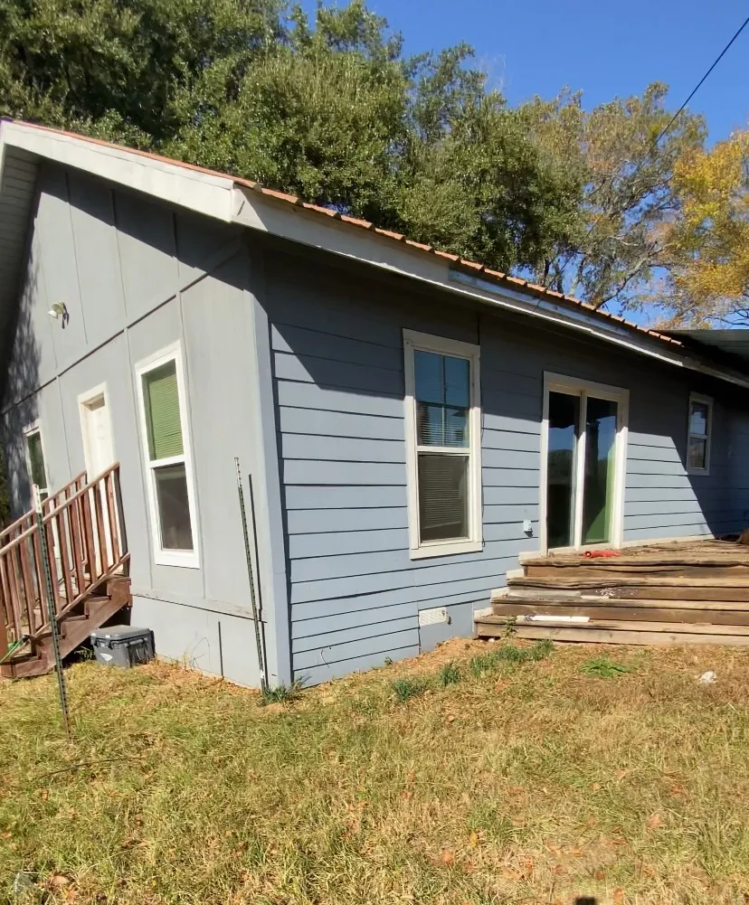 Single Family Residence For Sale in Henderson County , 11543 st Hwy 19 N, Athens, Texas 75752, 4 Bedroom, 2 Bathroom, Garage spaces, 1,512 Sqft, built in 1951, mls#21265425, Real Estate Agent in Athens, Homes For Sale in Henderson county, Homes For Sale in Athens, Realtor in Athens Texas, Real Estate Brokerage Independent Realty Texas, Luminita Cordes Realtor