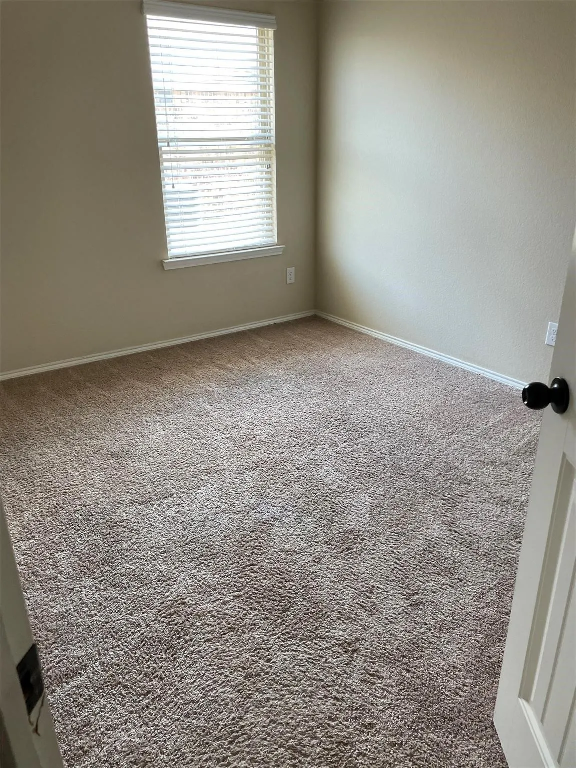Single Family Residence For Rent in Collin County , 2406 Fall Court, Anna, Texas 75409, 4 Bedroom, 2 Bathroom, 2 Garage spaces, 1,645 Sqft, built in 2017, mls#21270129, Real Estate Agent in Anna, Homes For Rent in Collin county, Homes For Rent in Anna, Realtor in Anna Texas, Real Estate Brokerage Independent Realty Texas, Luminita Cordes Realtor