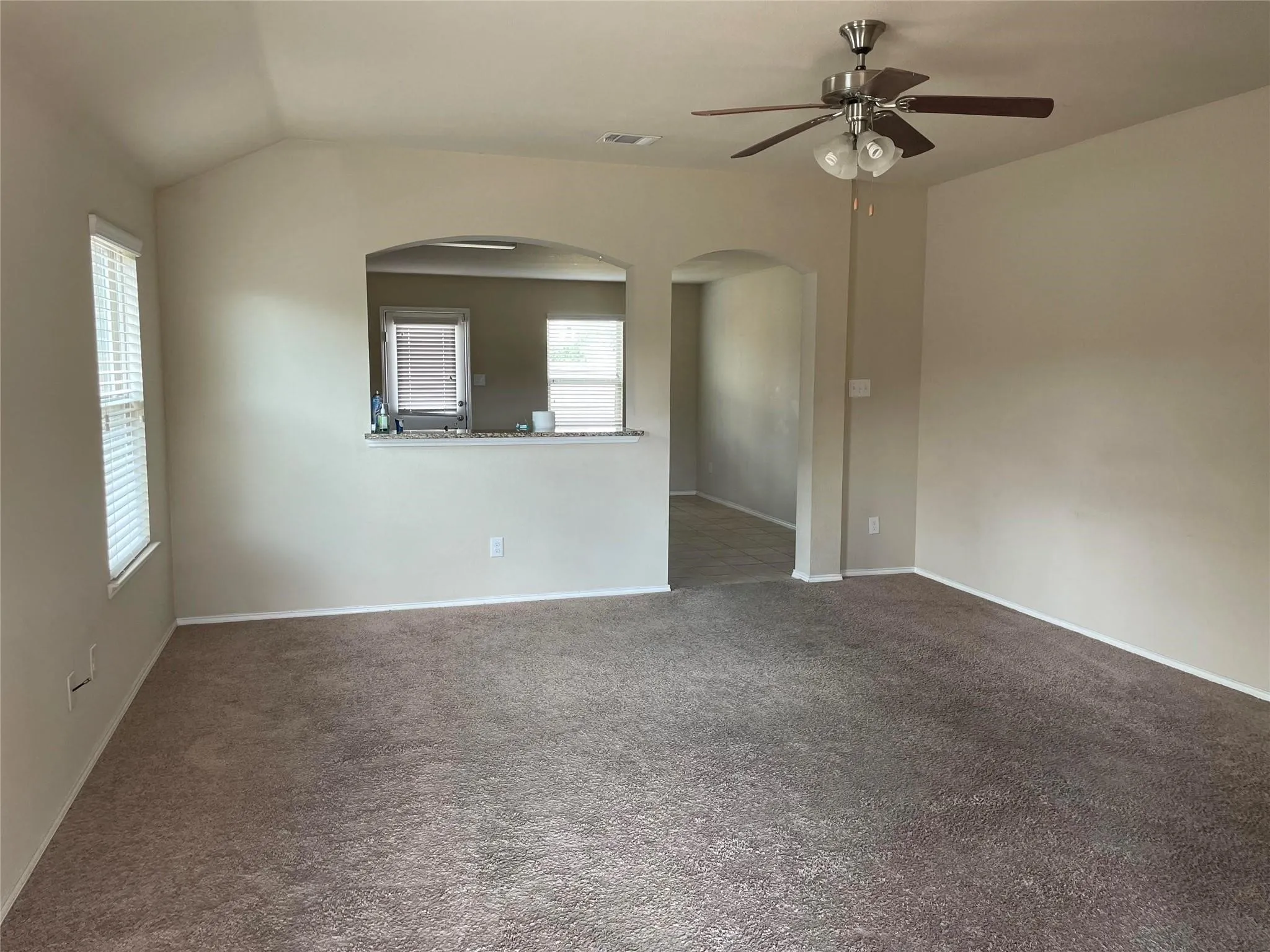 Single Family Residence For Rent in Collin County , 2406 Fall Court, Anna, Texas 75409, 4 Bedroom, 2 Bathroom, 2 Garage spaces, 1,645 Sqft, built in 2017, mls#21270129, Real Estate Agent in Anna, Homes For Rent in Collin county, Homes For Rent in Anna, Realtor in Anna Texas, Real Estate Brokerage Independent Realty Texas, Luminita Cordes Realtor