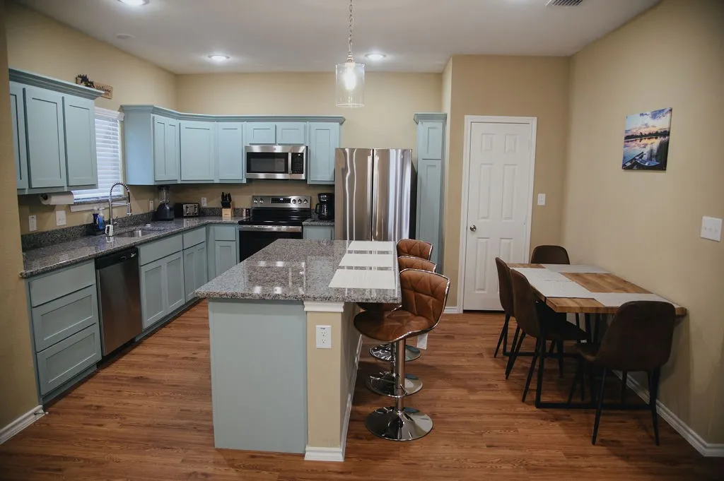 Single Family Residence For Sale in Hunt County , 1041 Hillburn Drive, West Tawakoni, Texas 75474, 3 Bedroom, 2 Bathroom, Garage spaces, 1,258 Sqft, built in 2023, mls#21271476, Real Estate Agent in West Tawakoni, Homes For Sale in Hunt county, Homes For Sale in West Tawakoni, Realtor in West Tawakoni Texas, Real Estate Brokerage Independent Realty Texas, Luminita Cordes Realtor