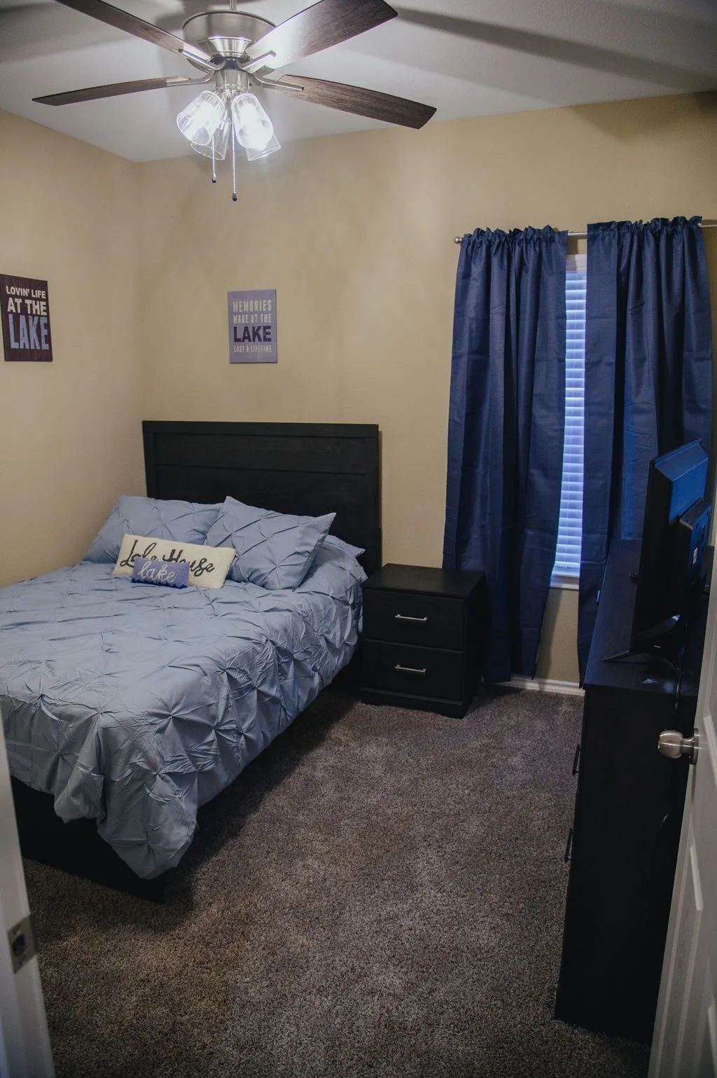 Single Family Residence For Sale in Hunt County , 1041 Hillburn Drive, West Tawakoni, Texas 75474, 3 Bedroom, 2 Bathroom, Garage spaces, 1,258 Sqft, built in 2023, mls#21271476, Real Estate Agent in West Tawakoni, Homes For Sale in Hunt county, Homes For Sale in West Tawakoni, Realtor in West Tawakoni Texas, Real Estate Brokerage Independent Realty Texas, Luminita Cordes Realtor