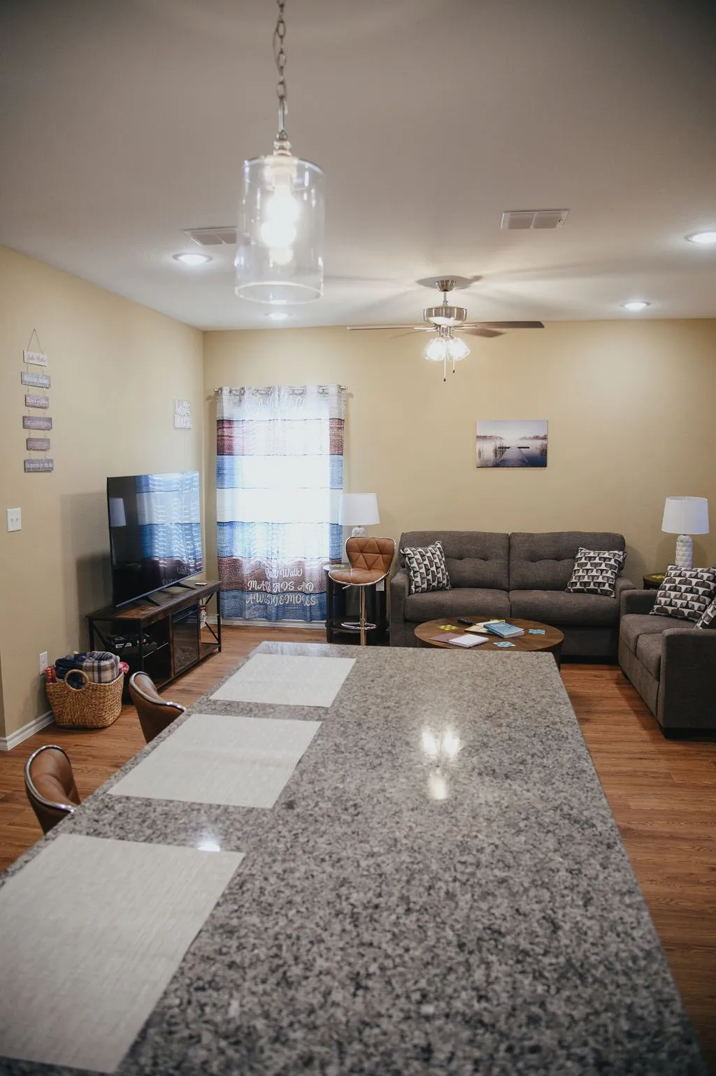 Single Family Residence For Sale in Hunt County , 1041 Hillburn Drive, West Tawakoni, Texas 75474, 3 Bedroom, 2 Bathroom, Garage spaces, 1,258 Sqft, built in 2023, mls#21271476, Real Estate Agent in West Tawakoni, Homes For Sale in Hunt county, Homes For Sale in West Tawakoni, Realtor in West Tawakoni Texas, Real Estate Brokerage Independent Realty Texas, Luminita Cordes Realtor