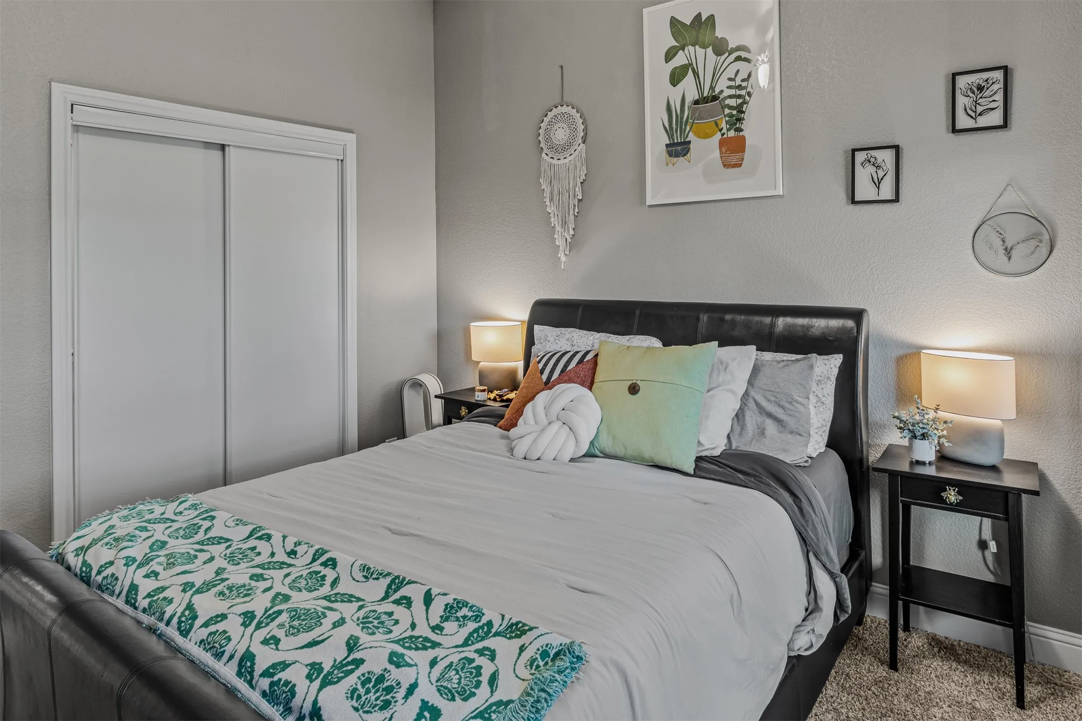 Single Family Residence For Sale in Wood County , 107 Private Road 6305, Mineola, Texas 75773, 3 Bedrooms, 3 Bathrooms, 2 Garage spaces, 2,199 Sqft, built in 2021, Price $434,999, mls#21269980, Real Estate Agent in Mineola, Homes For Sale in Wood county, Homes For Sale in Mineola, Realtor in Mineola Texas, Real Estate Brokerage Independent Realty Texas, Luminita Cordes Realtor