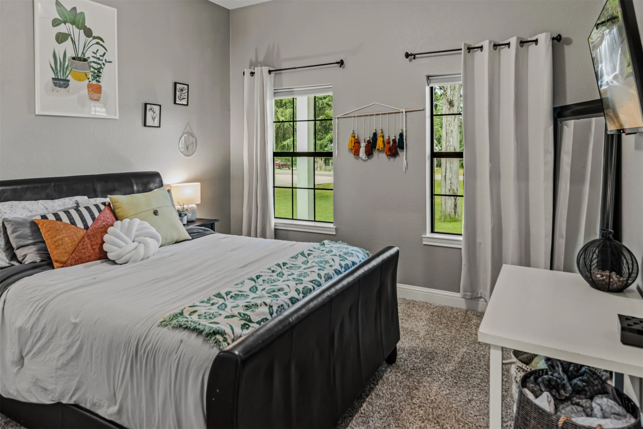 Single Family Residence For Sale in Wood County , 107 Private Road 6305, Mineola, Texas 75773, 3 Bedrooms, 3 Bathrooms, 2 Garage spaces, 2,199 Sqft, built in 2021, Price $434,999, mls#21269980, Real Estate Agent in Mineola, Homes For Sale in Wood county, Homes For Sale in Mineola, Realtor in Mineola Texas, Real Estate Brokerage Independent Realty Texas, Luminita Cordes Realtor