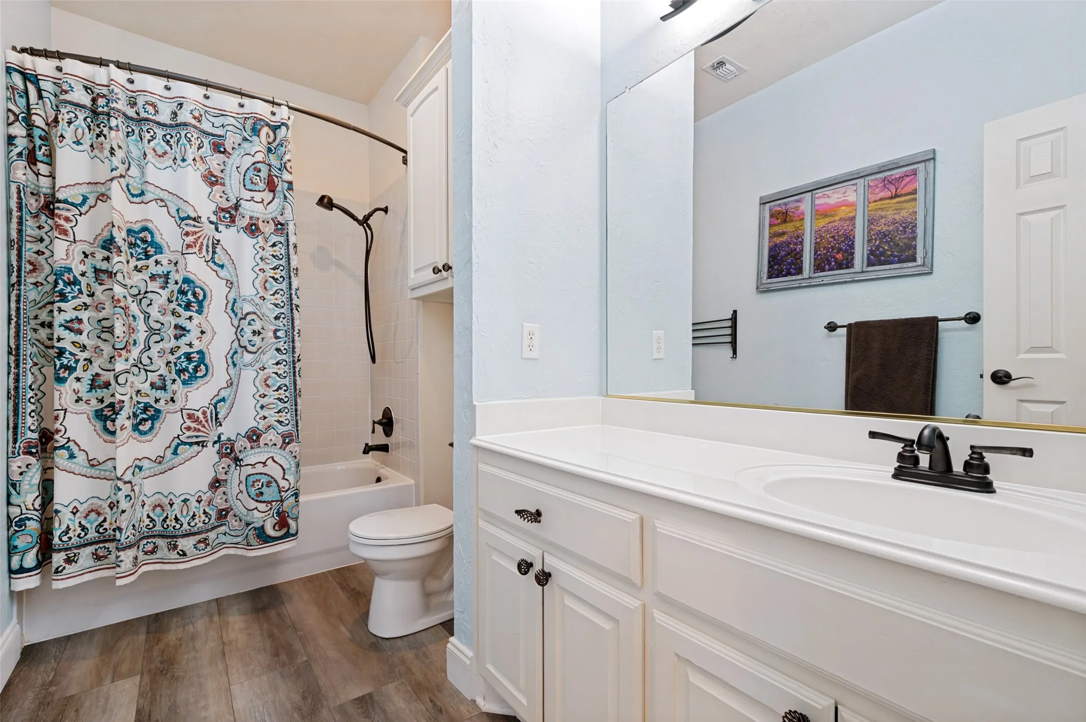 Single Family Residence For Sale in Collin County , 3944 Preston Hills Circle, Celina, Texas 75009, 4 Bedroom, 3 Bathroom, 4 Garage spaces, 3,375 Sqft, built in 1998, mls#21253072, Real Estate Agent in Celina, Homes For Sale in Collin county, Homes For Sale in Celina, Realtor in Celina Texas, Real Estate Brokerage Independent Realty Texas, Luminita Cordes Realtor