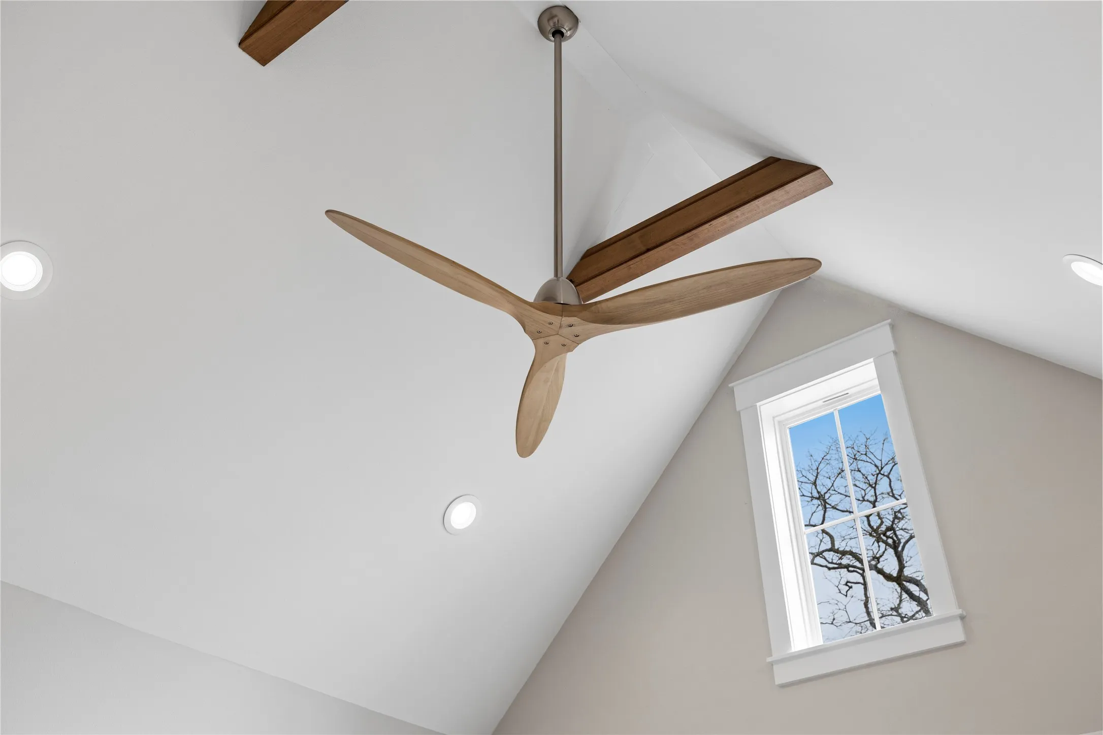 Single Family Residence For Sale in Smith County , 23316 FM 1995, Lindale, Texas 75771, 5 Bedroom, 5 Bathroom, 2 Garage spaces, 3,363 Sqft, built in 2021, mls#21271478, Real Estate Agent in Lindale, Homes For Sale in Smith county, Homes For Sale in Lindale, Realtor in Lindale Texas, Real Estate Brokerage Independent Realty Texas, Luminita Cordes Realtor