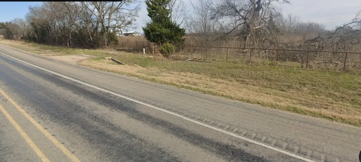 Unimproved Land For Sale in Grayson County , TBD Hwy 160, Whitewright, Texas 75490, 0, 0, Garage spaces, 0 Sqft, built in 0, mls#21271504, Real Estate Agent in Whitewright, Homes For Sale in Grayson county, Homes For Sale in Whitewright, Realtor in Whitewright Texas, Real Estate Brokerage Independent Realty Texas, Luminita Cordes Realtor